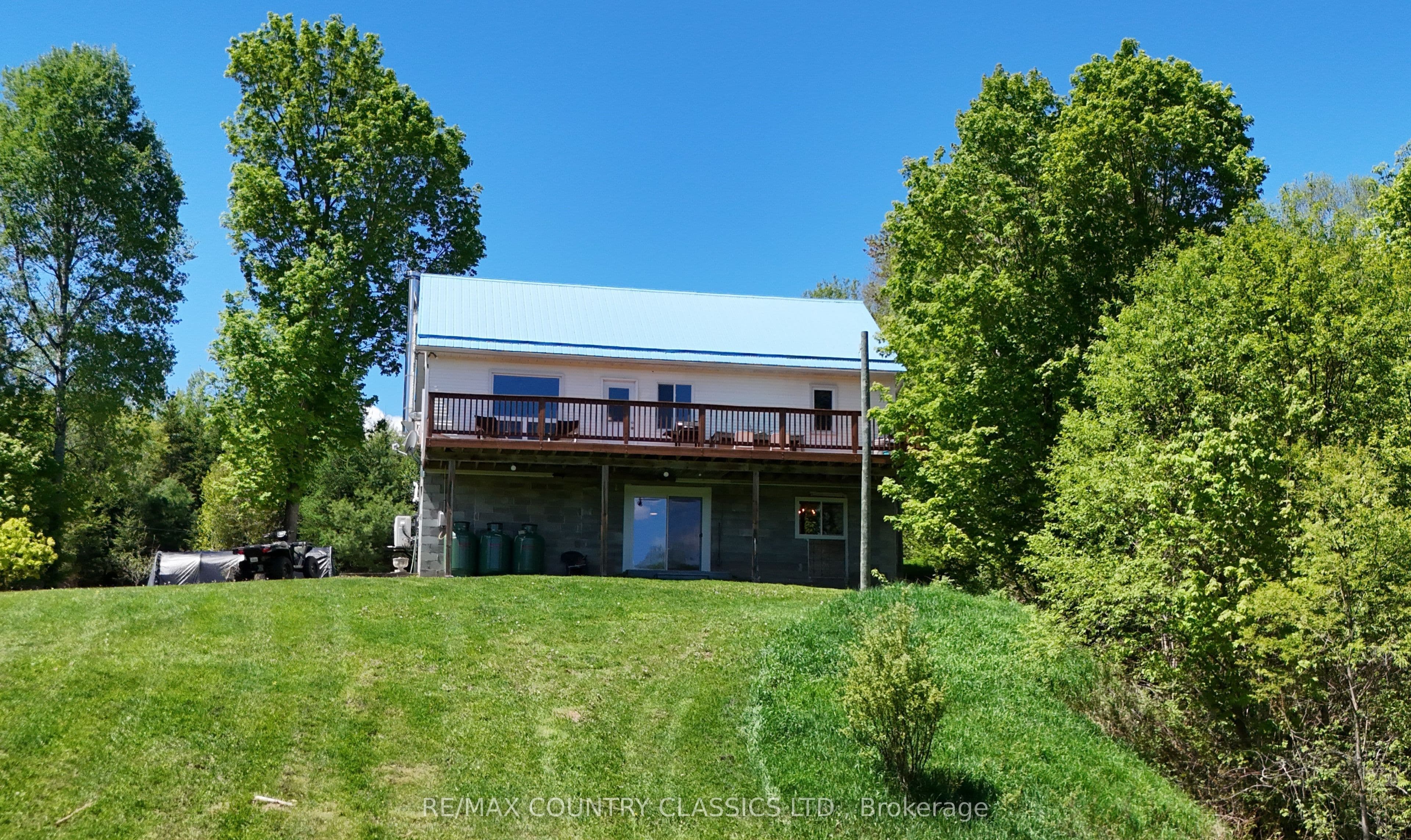 529 Mayo Lake Road photo 1
