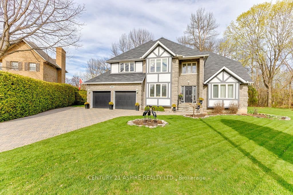 131 Owens Street photo 1