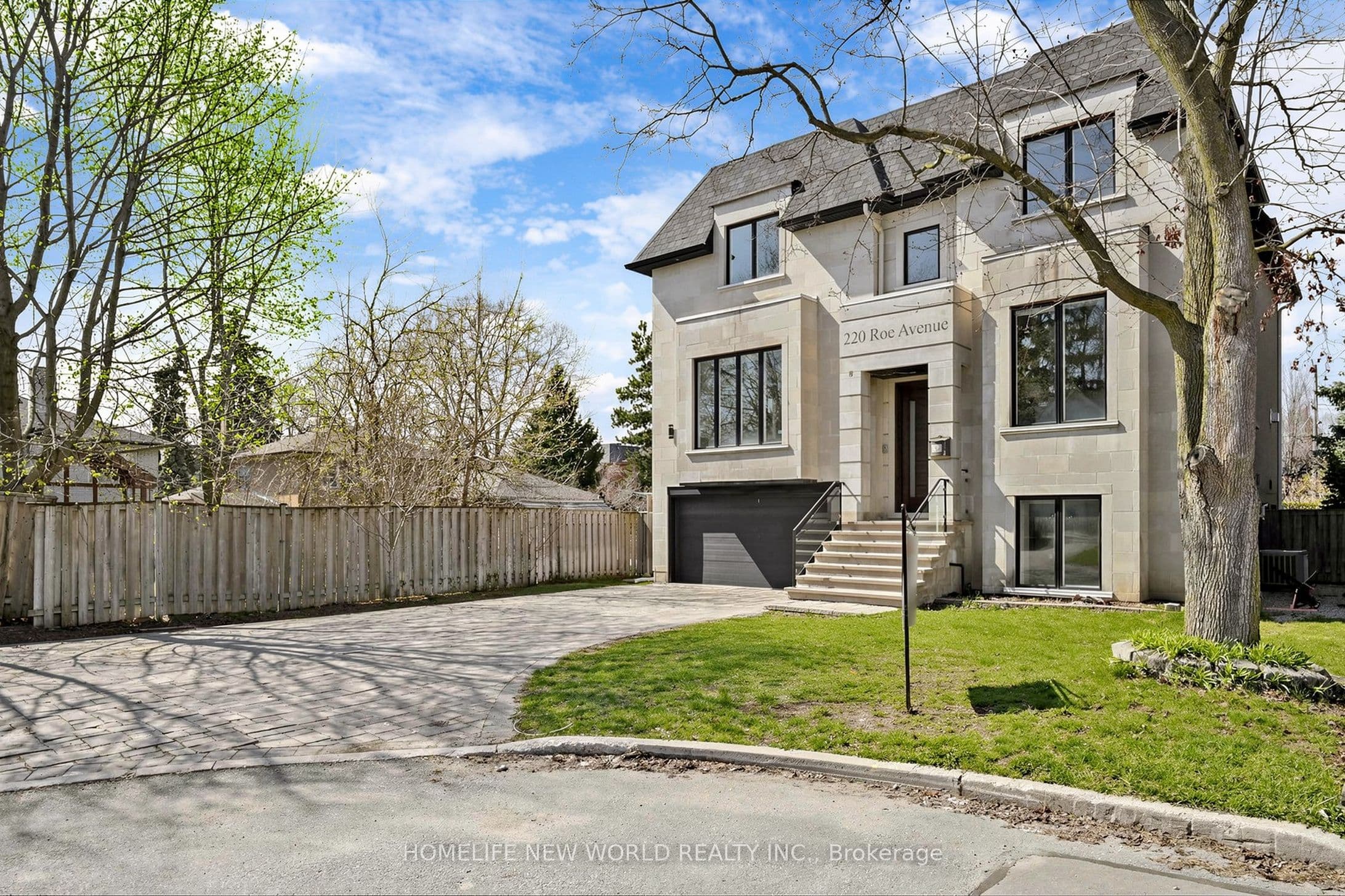 220 Roe Avenue photo 1