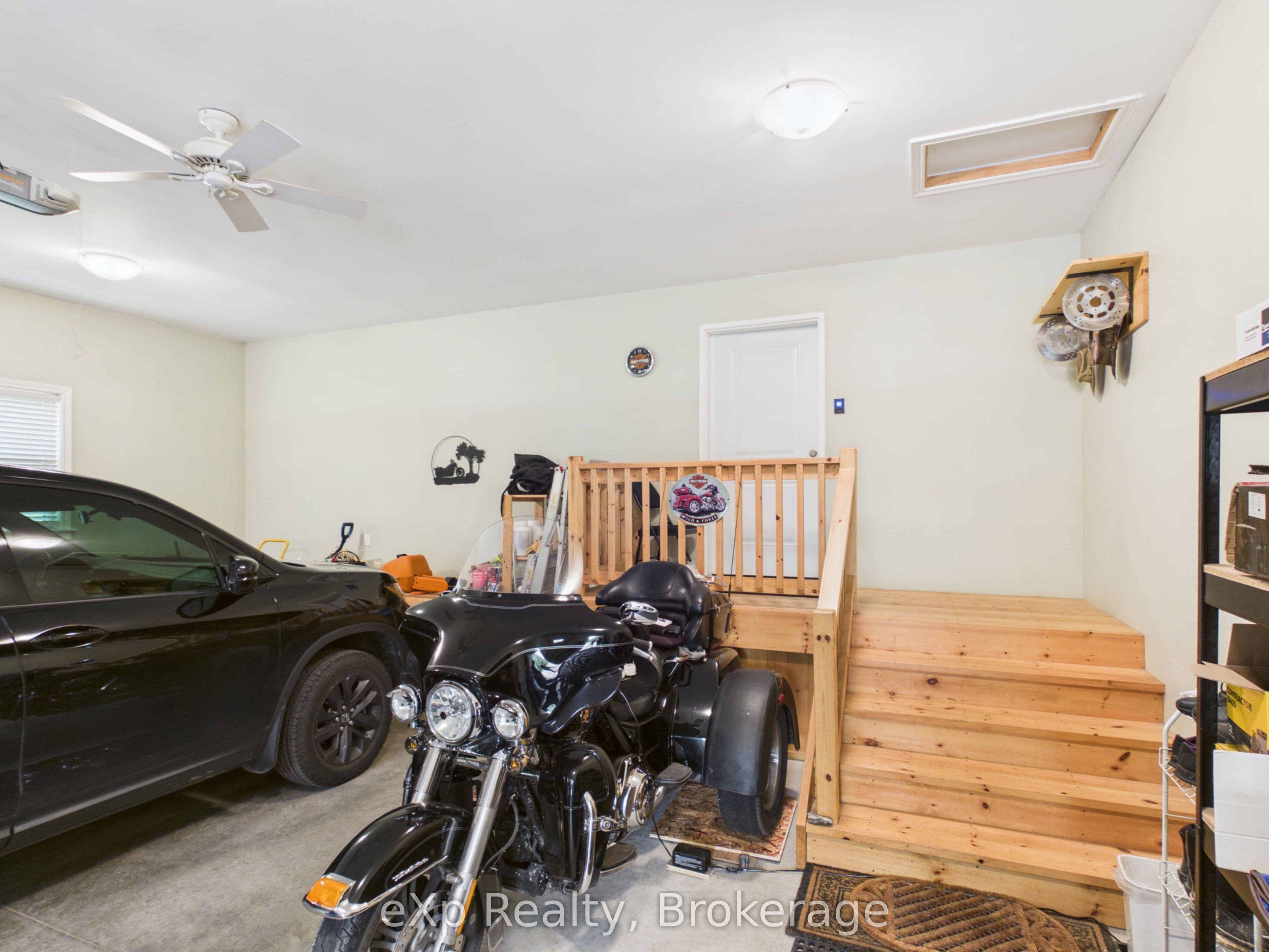 207 Edmund Street photo 1