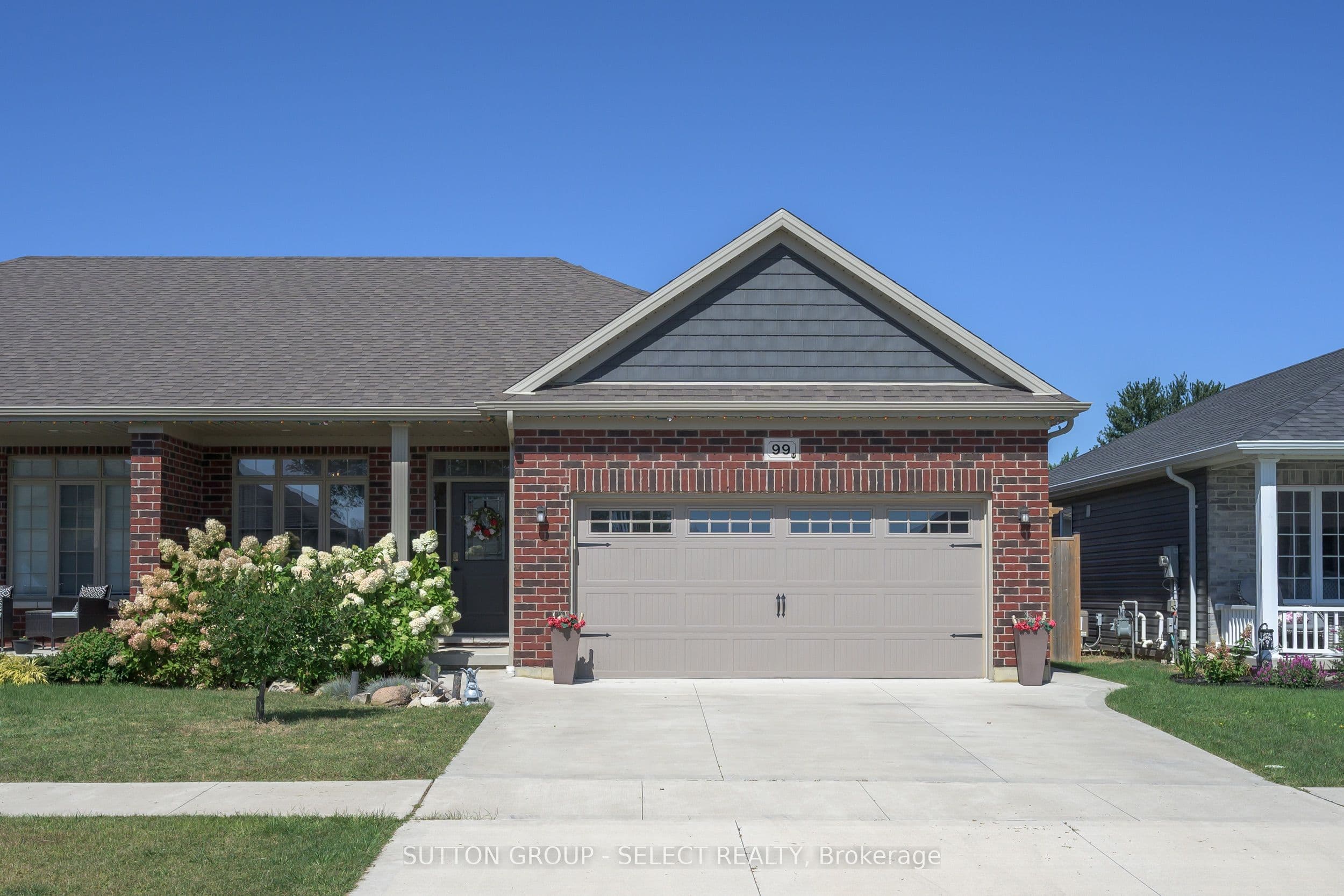 99 Lanz Boulevard photo 1