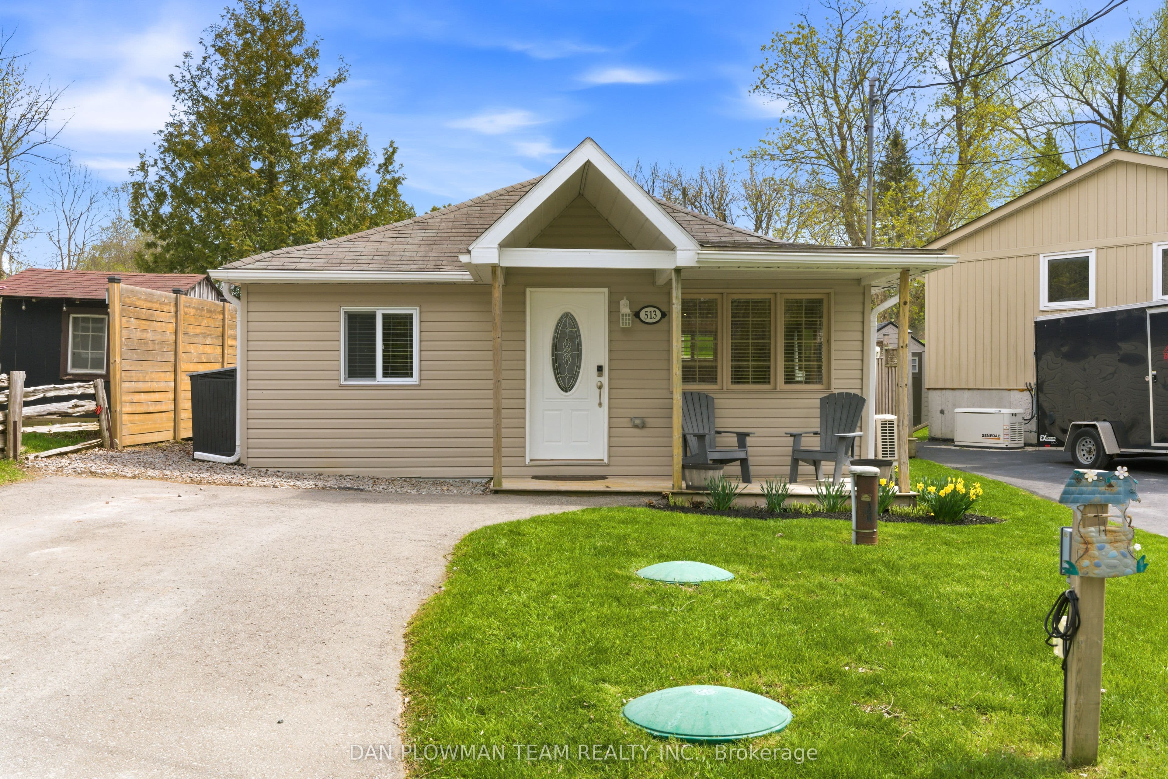 513 View Lake Road photo 1