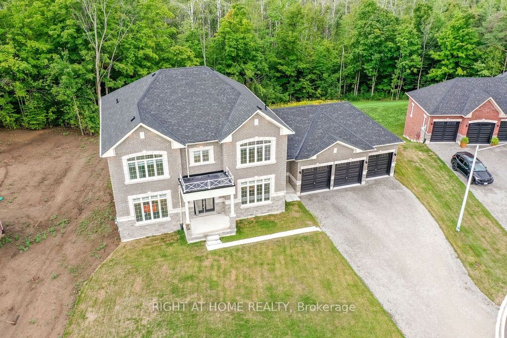 8 Forest Heights Court photo 1