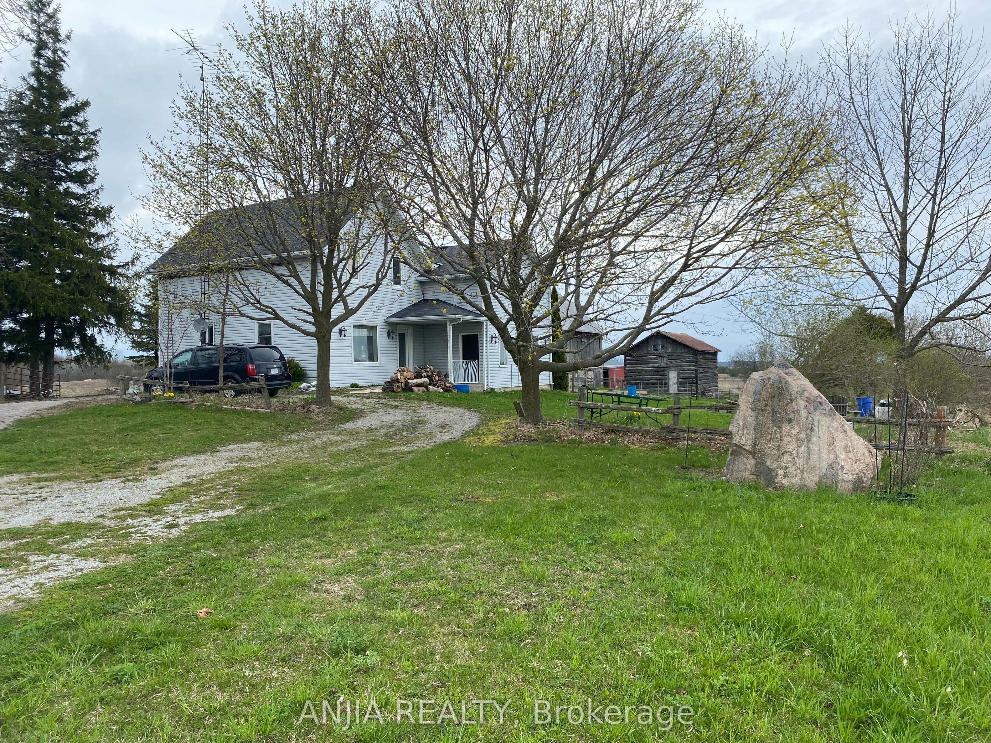 191 Long Beach Road photo 1