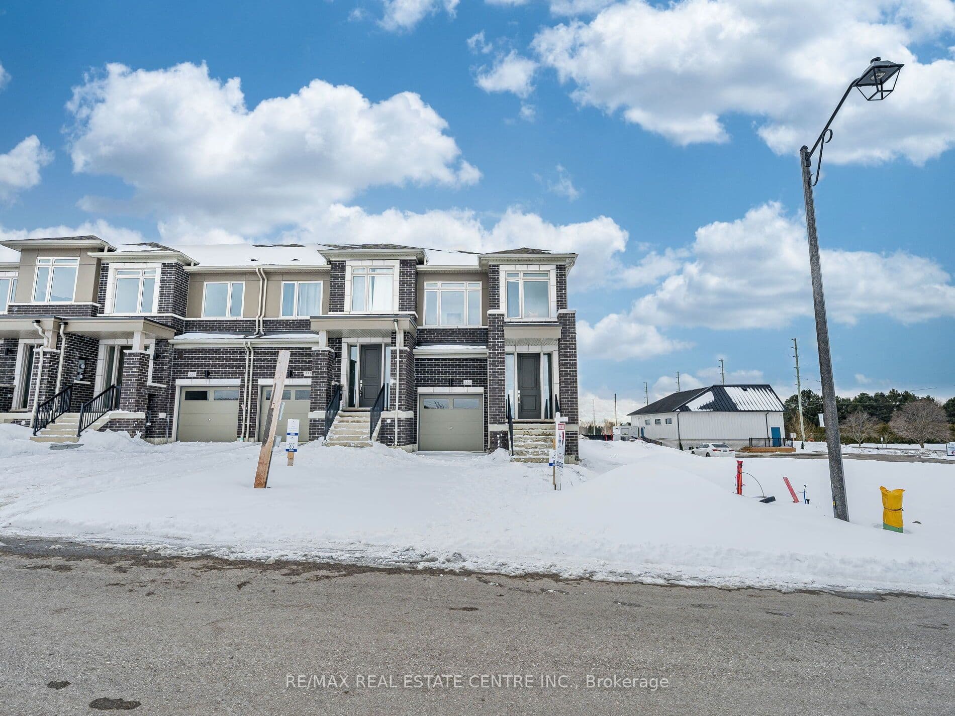553 TED MARKS Drive photo 1