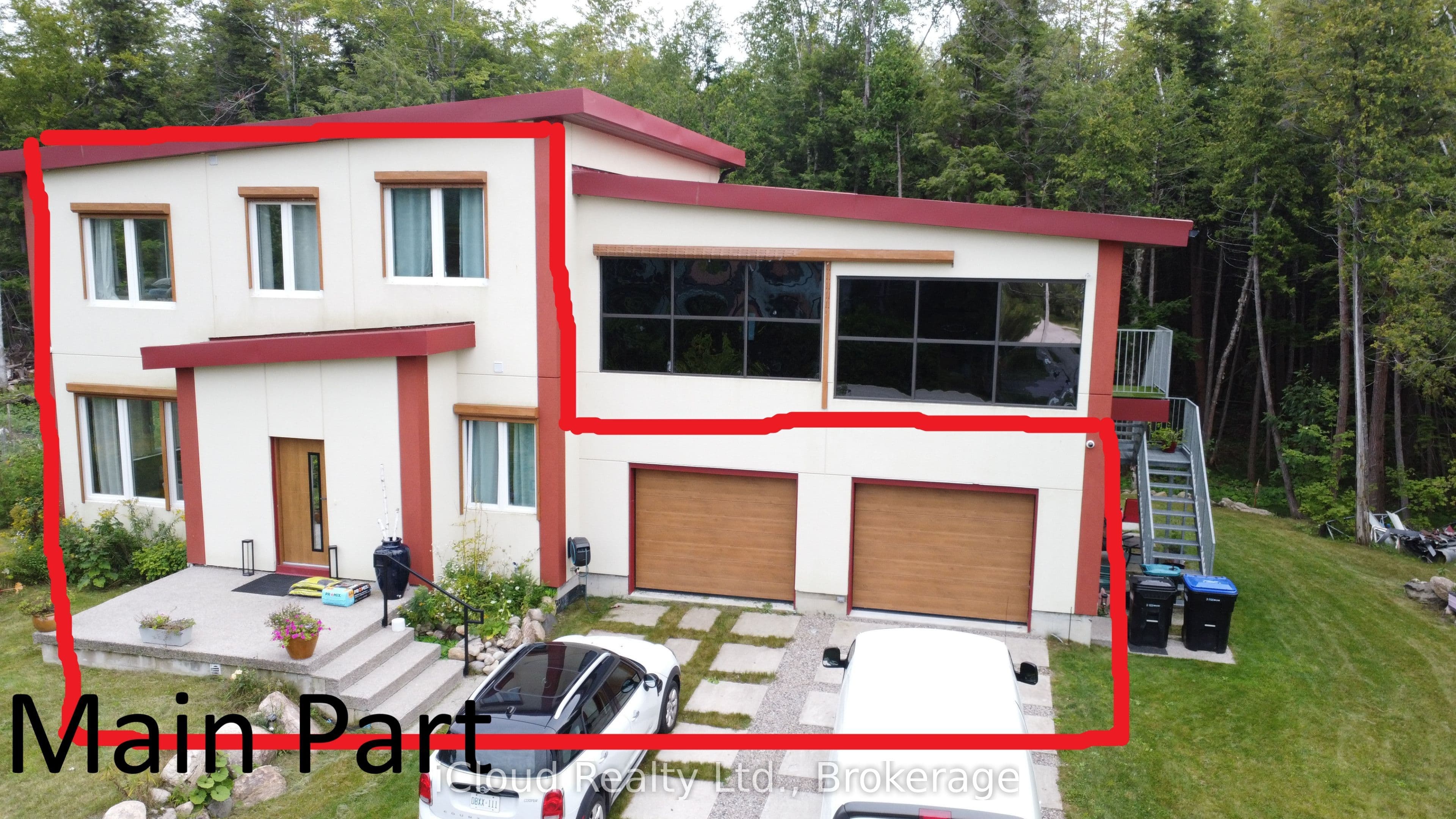 2216 Champlain Road photo 1