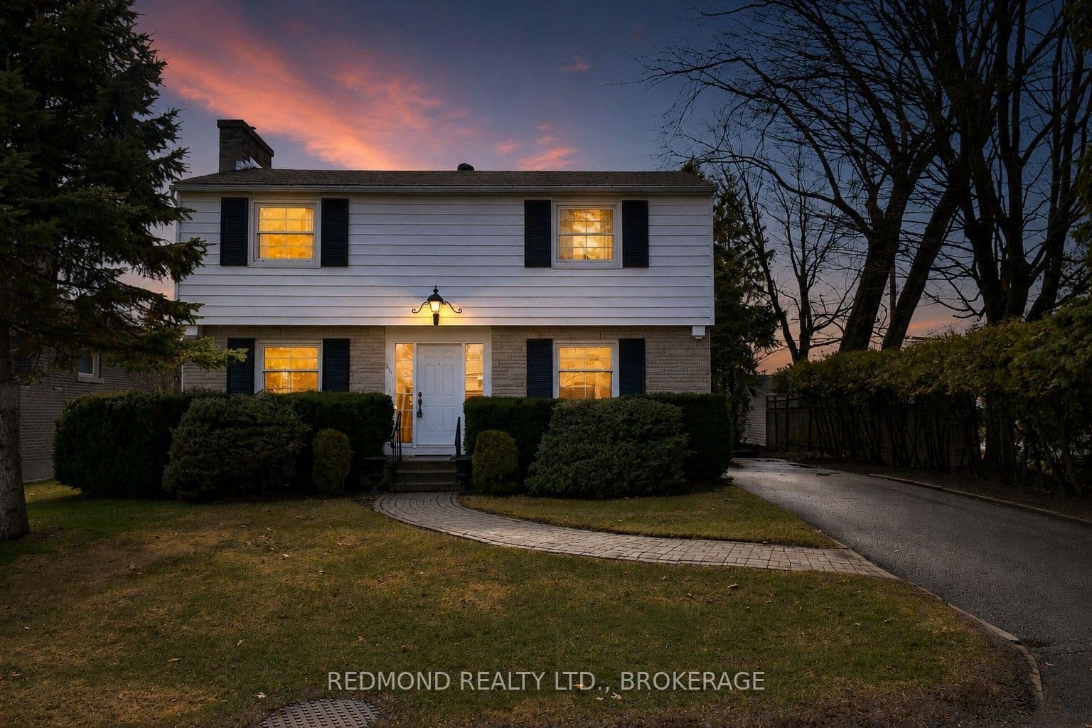 140 Churchill Drive photo 1