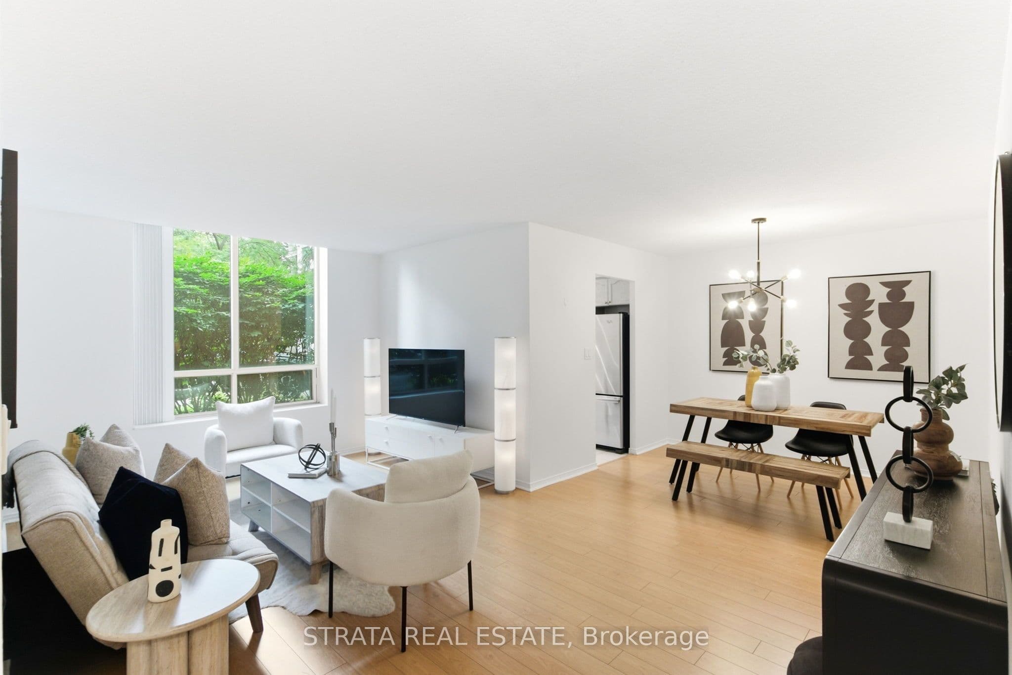 Unit 105 29 Pemberton Avenue photo 1