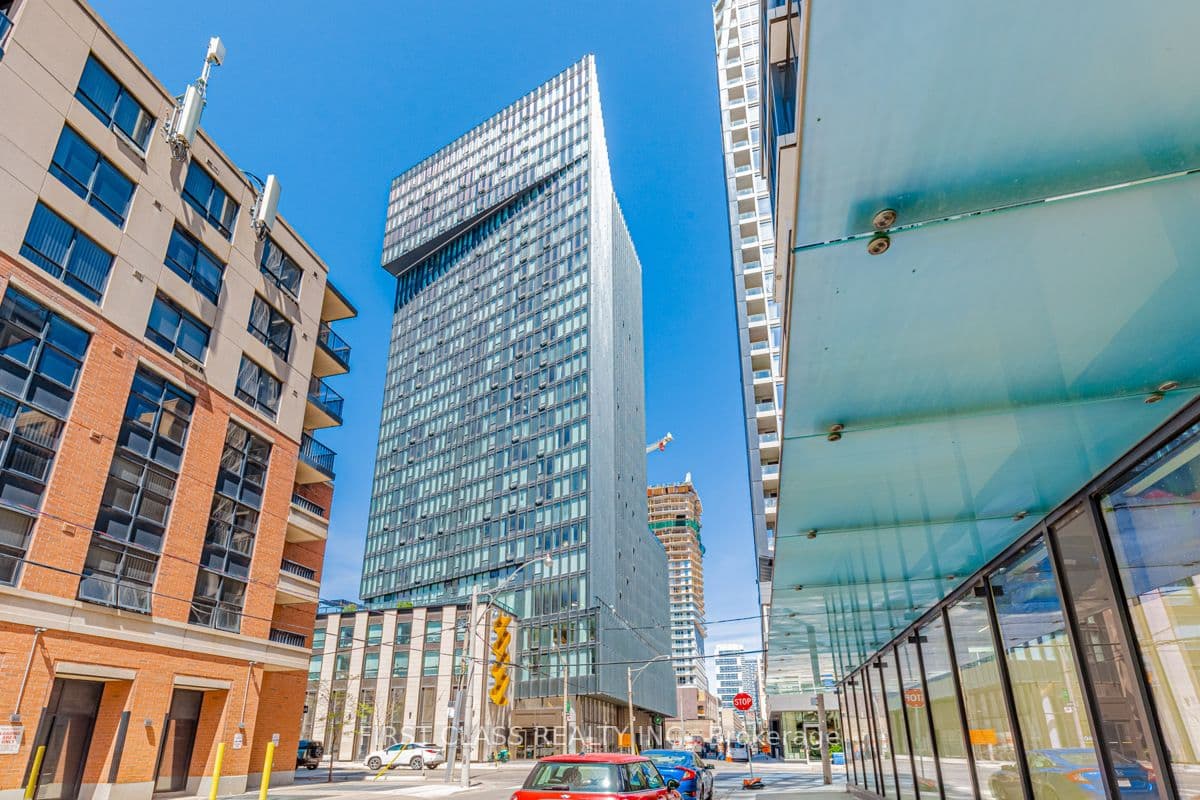 Unit 1710 60 Shuter Street photo 1