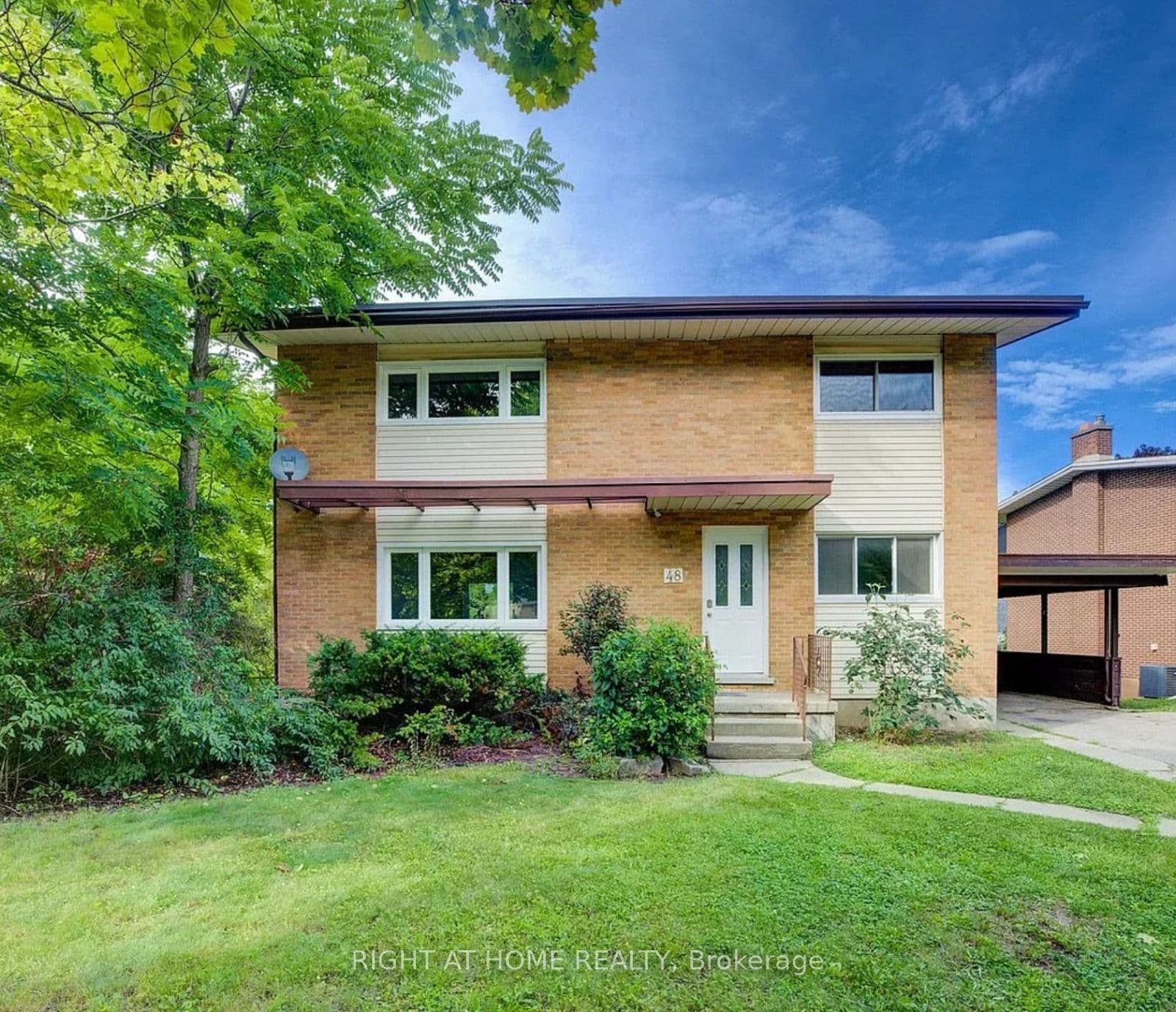 Unit Basemnt 48 Westmount Road photo 1