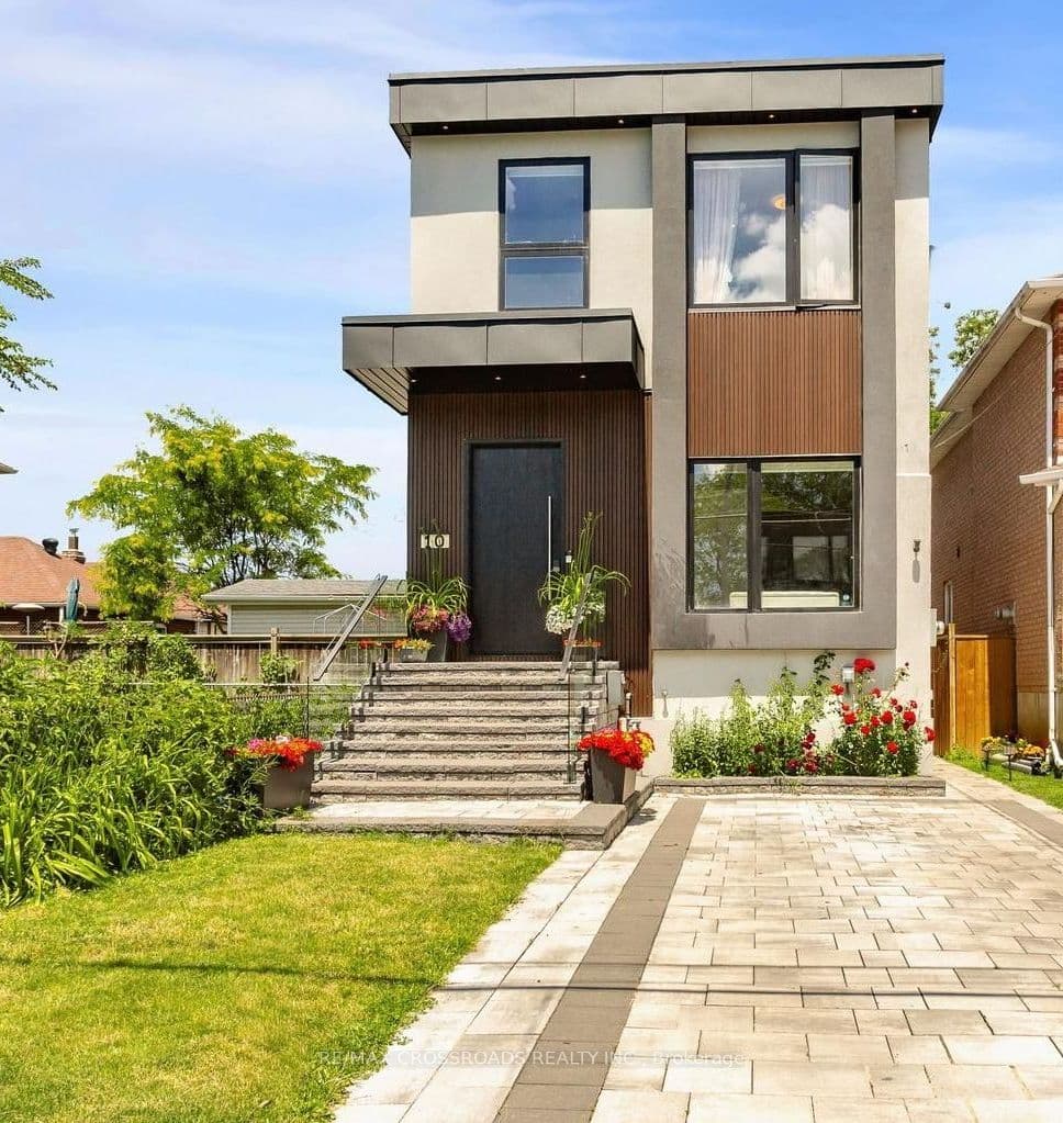 10 Hamstead Avenue photo 1