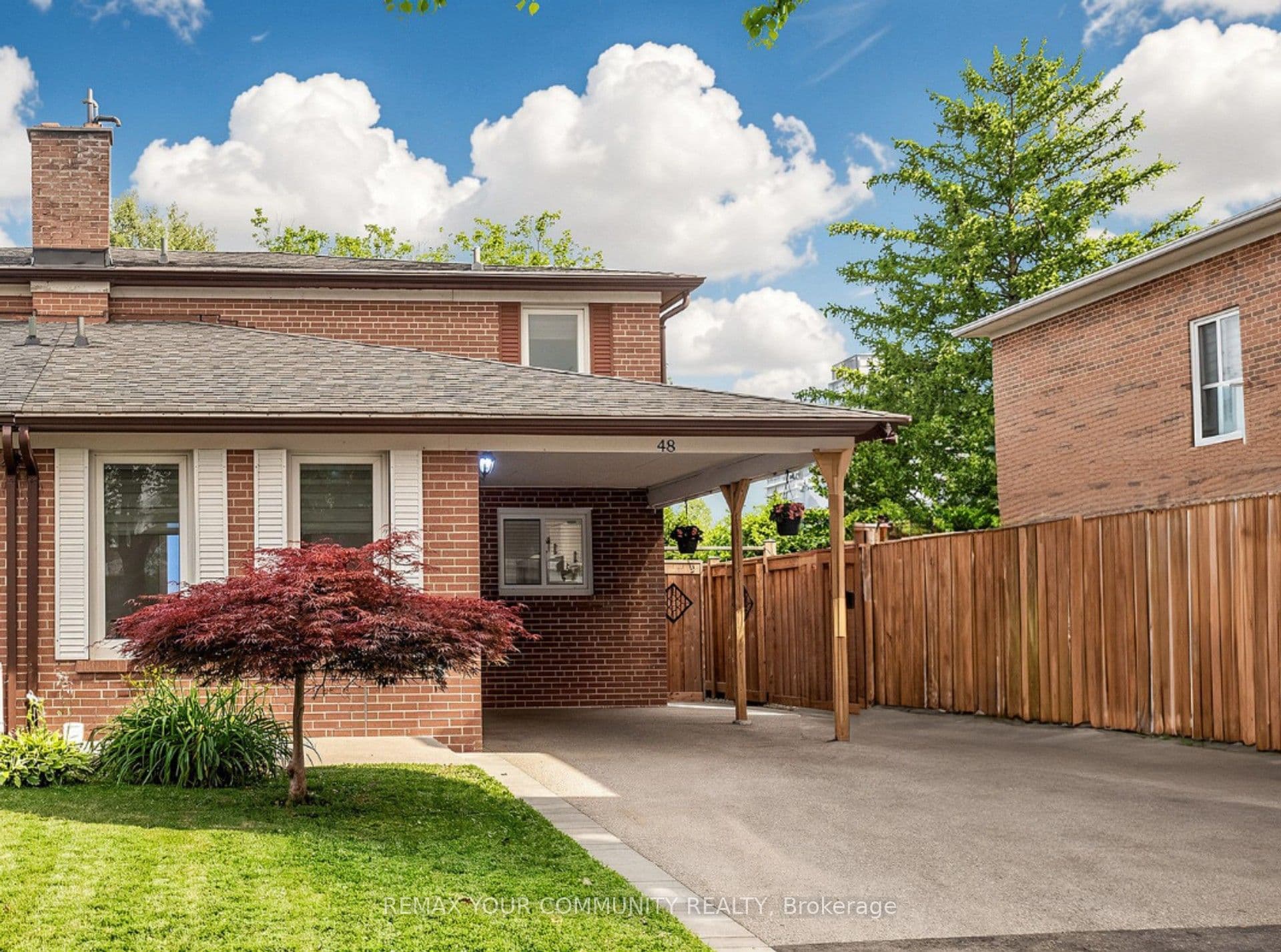 48 Crossbow Crescent photo 1