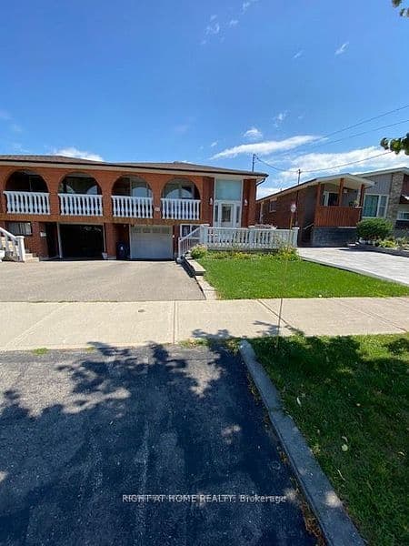 51 Seacliffe Boulevard photo 1