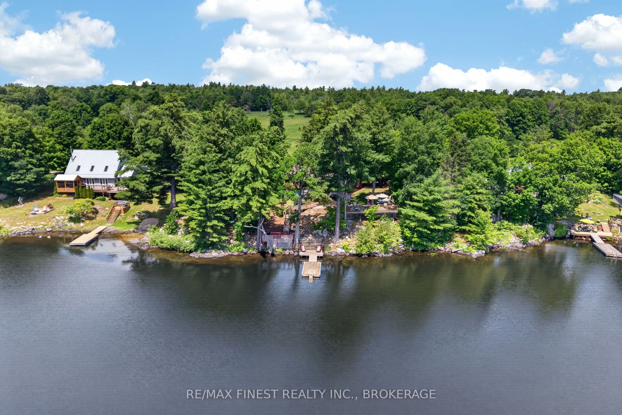 1067 Island View Lane photo 1