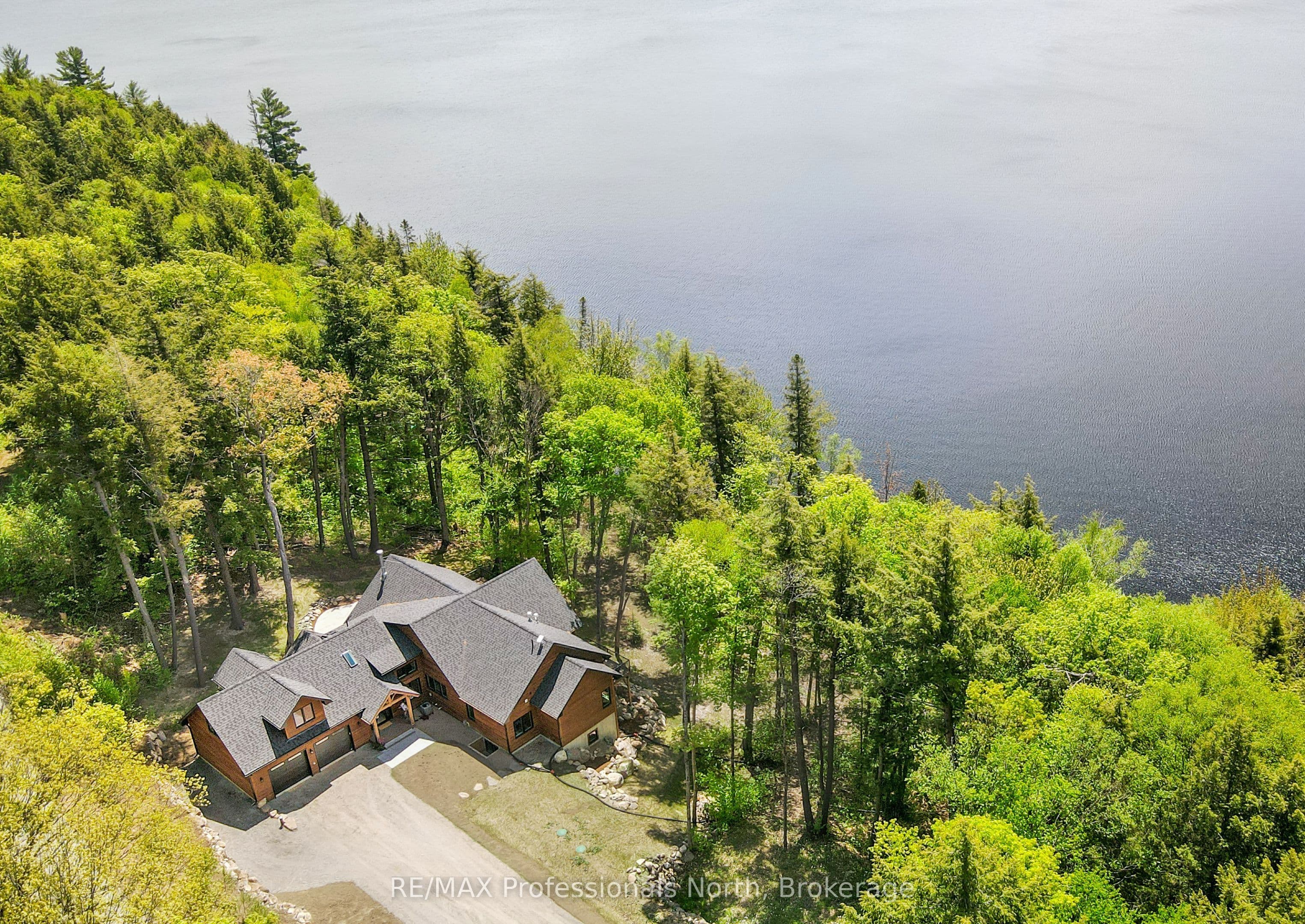 1320 Flatwater Cove Trail photo 1