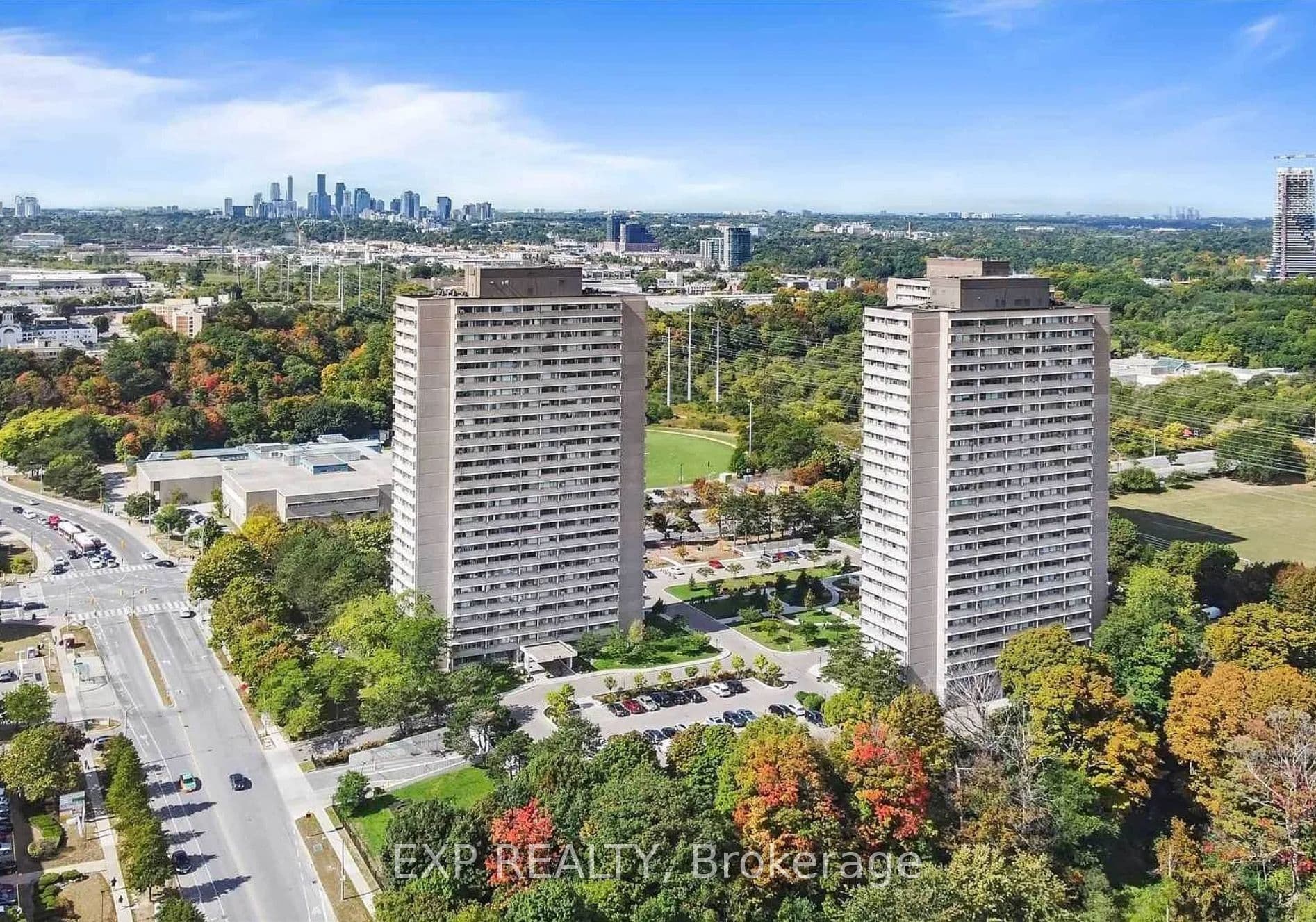 Unit 2506 725 Donmills Road photo 1