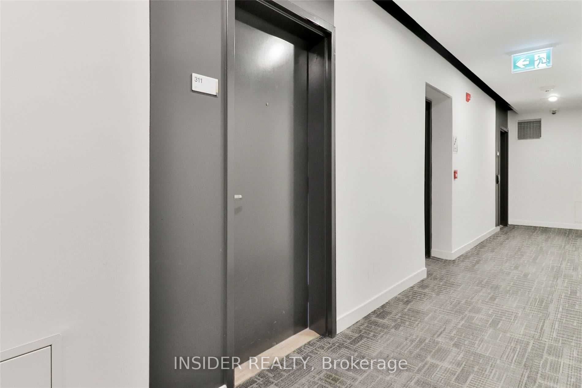 Unit 311 1800 Simcoe Street photo 1