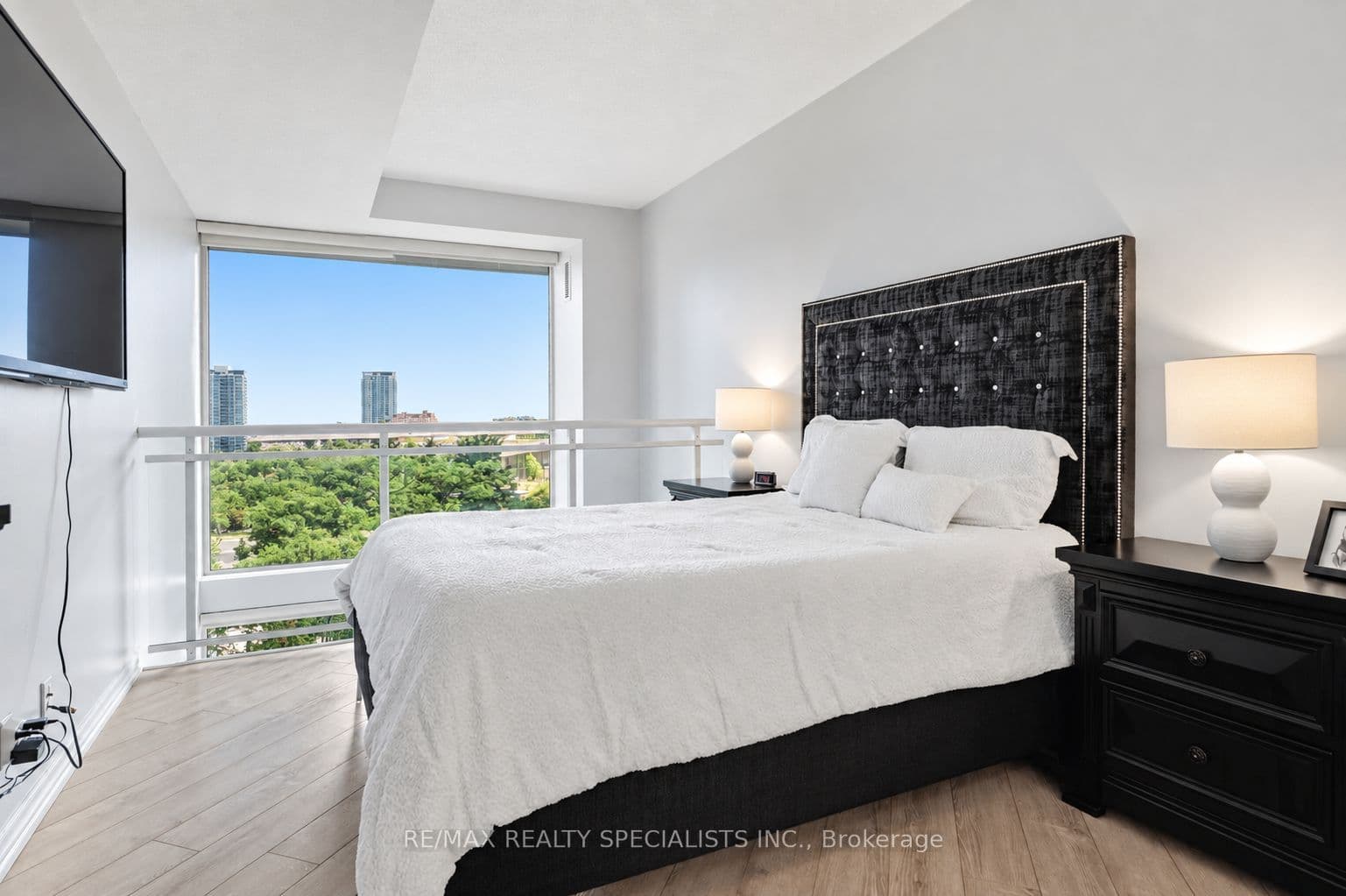 Unit 711 3939 Duke Of York Boulevard photo 1
