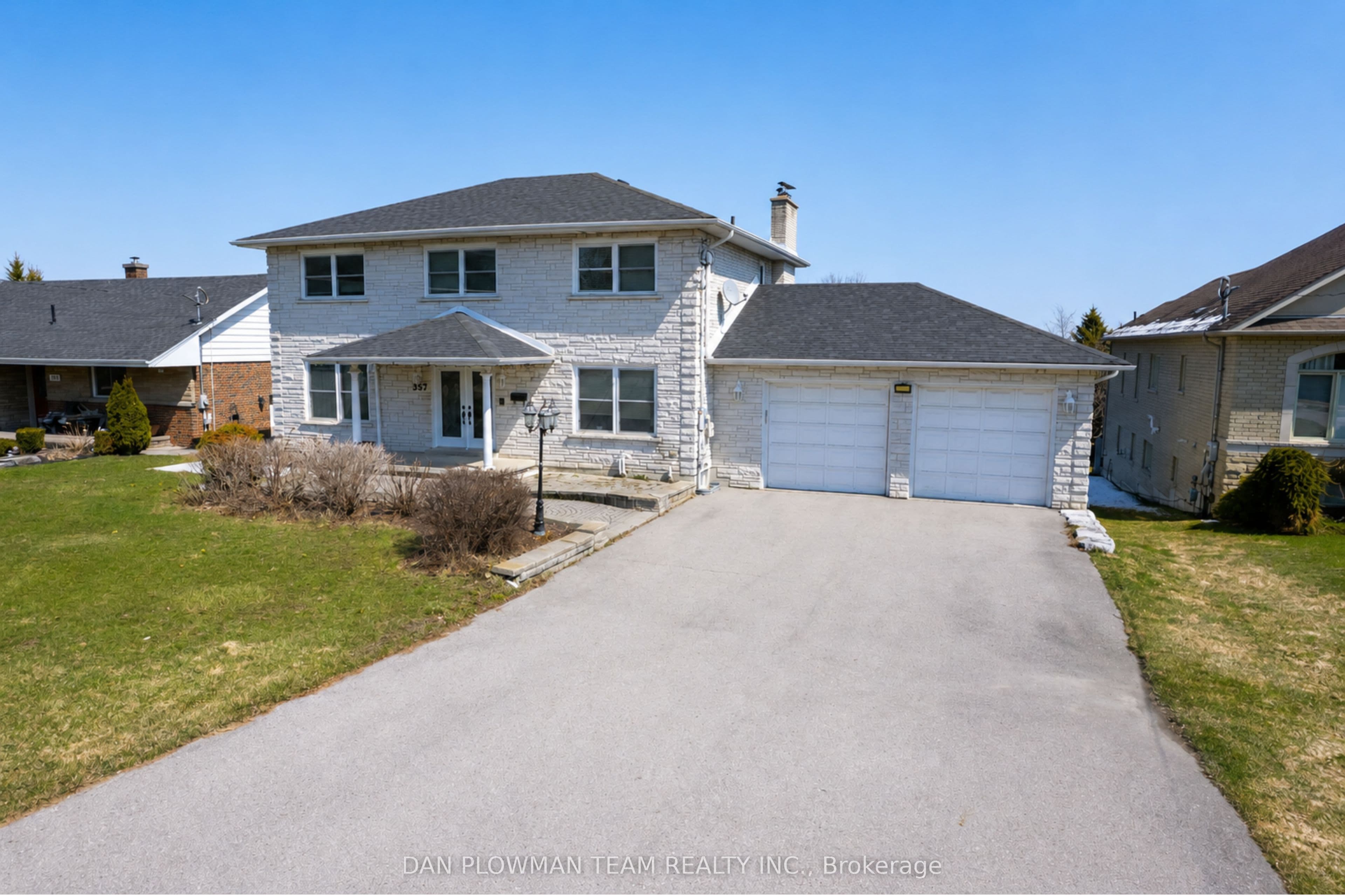 357 Powell Road photo 1