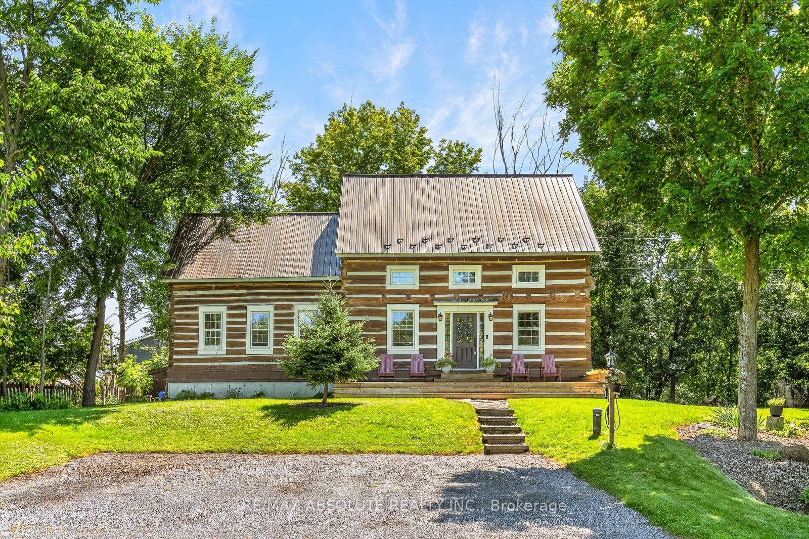 140 Creek Drive photo 1