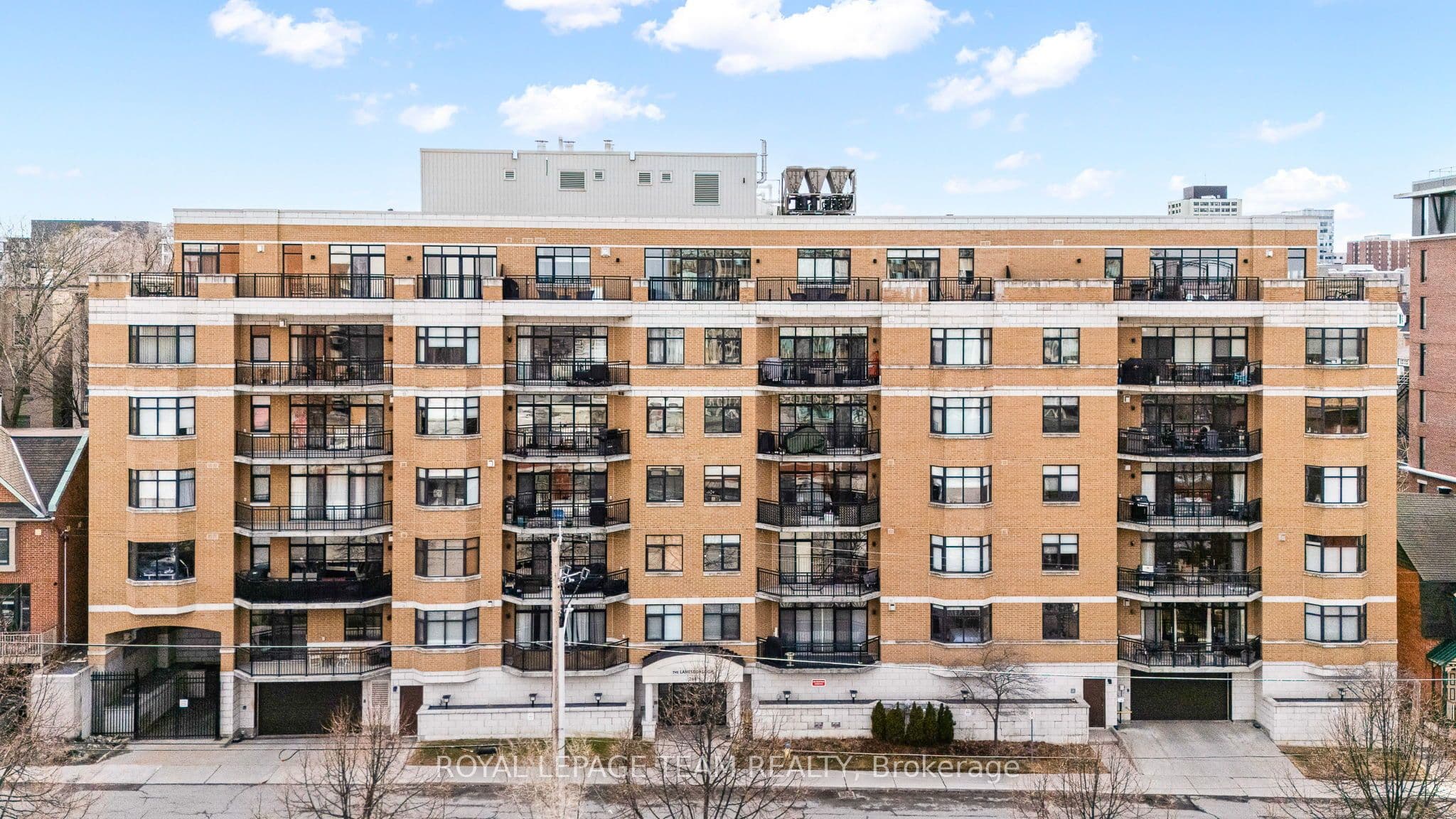 Unit 202 260 Besserer Street photo 1