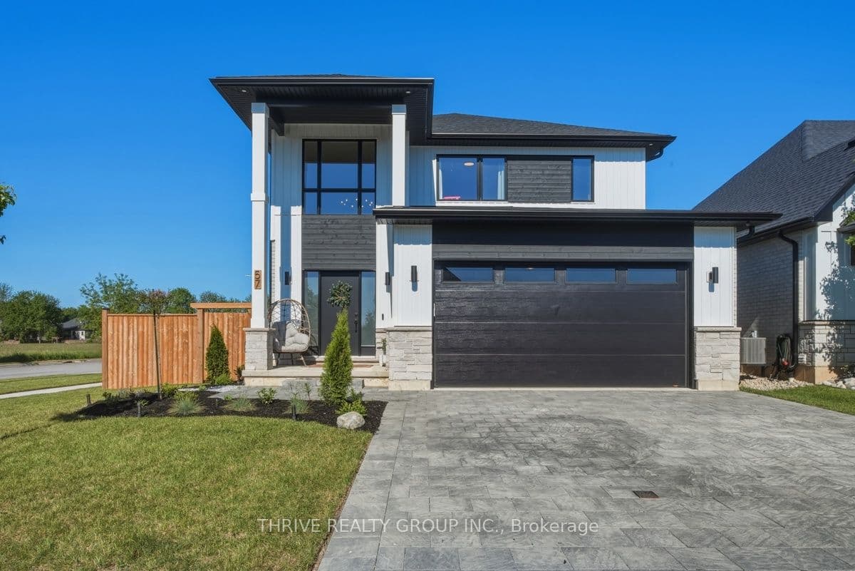 57 Briscoe Crescent photo 1