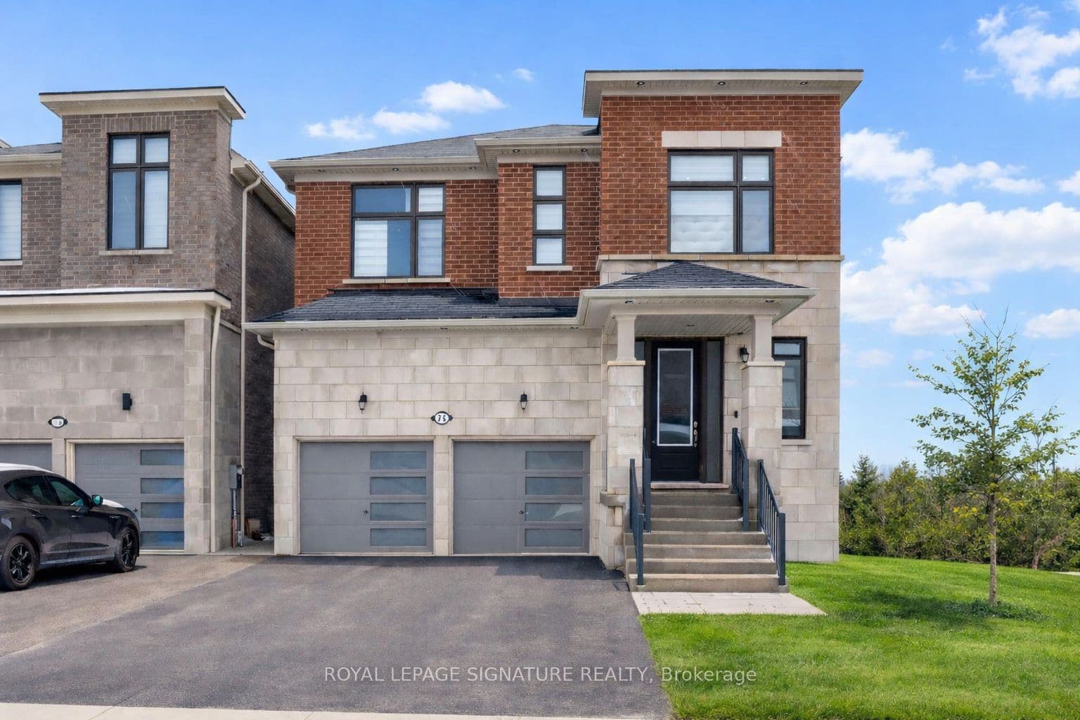 71 Maple Fields Circle photo 1
