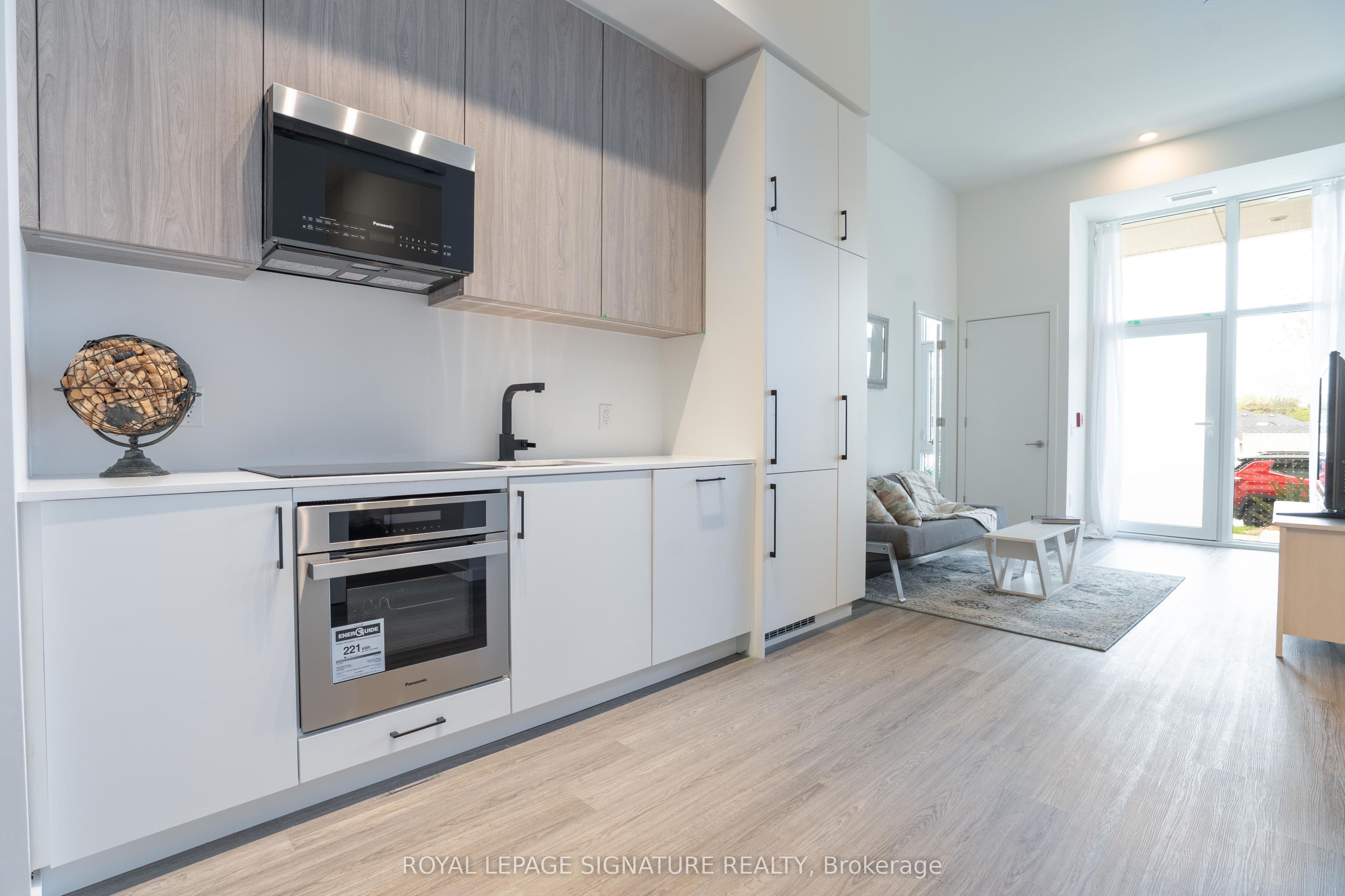 148 Wesley Street photo 1
