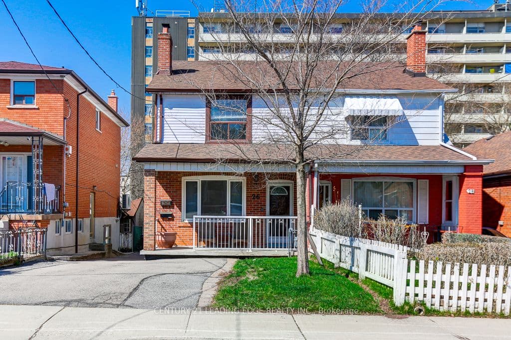26 Grandville Avenue photo 1