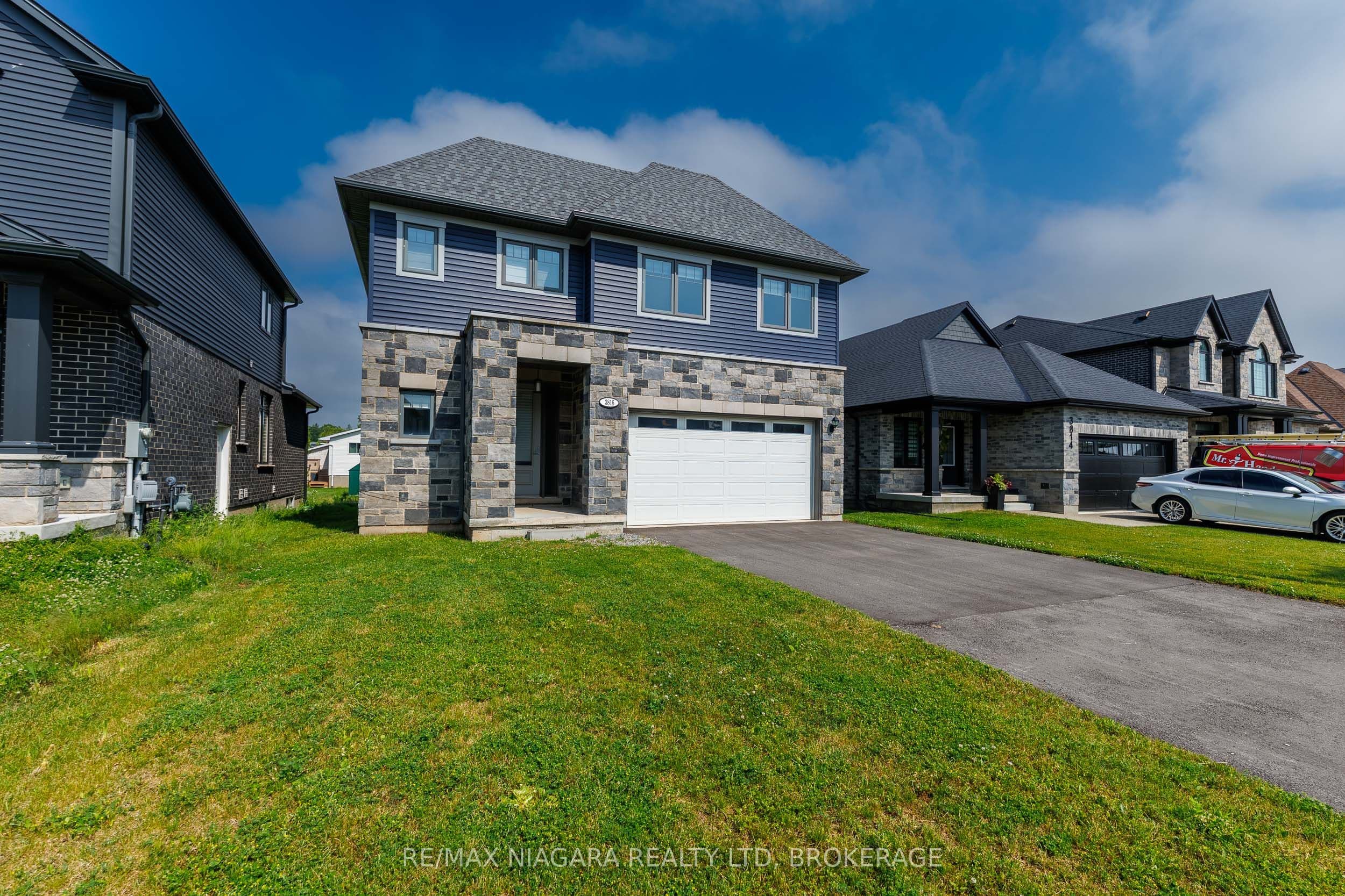 3816 Simpson Lane photo 1