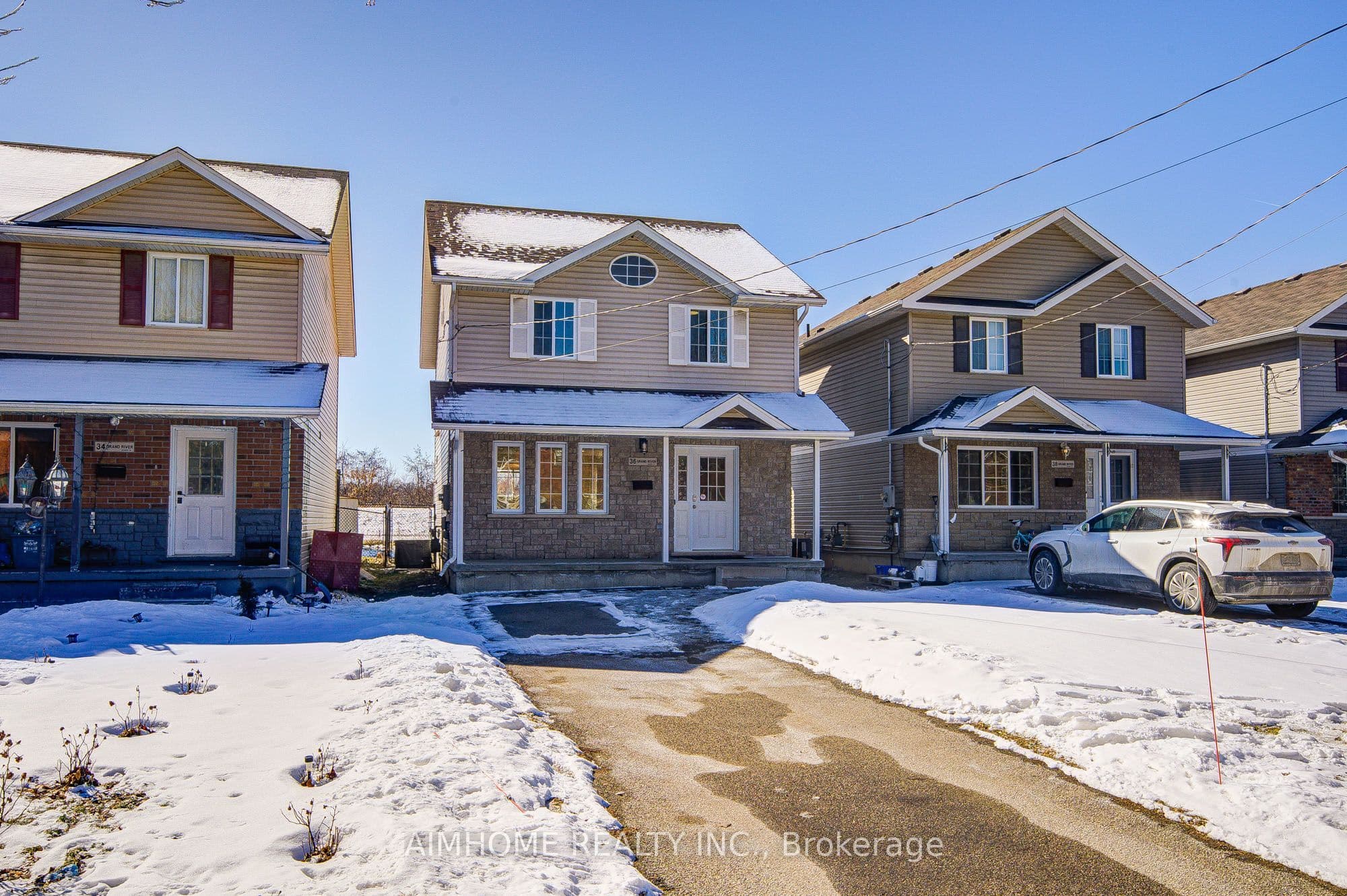36 Grand River Avenue photo 1