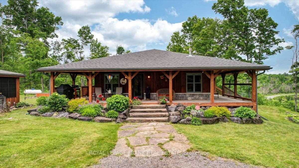 944 Steenburg Lake Road photo 1