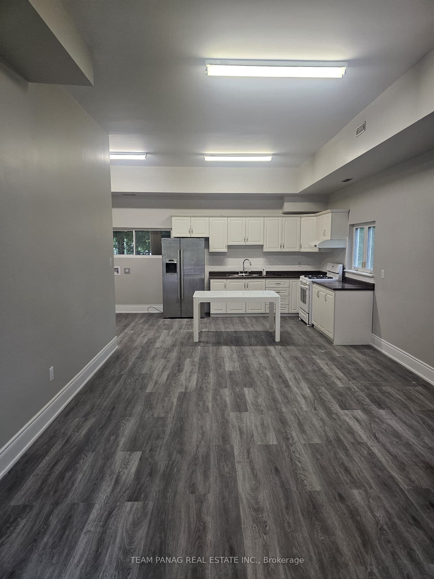 51 Diana Drive photo 1