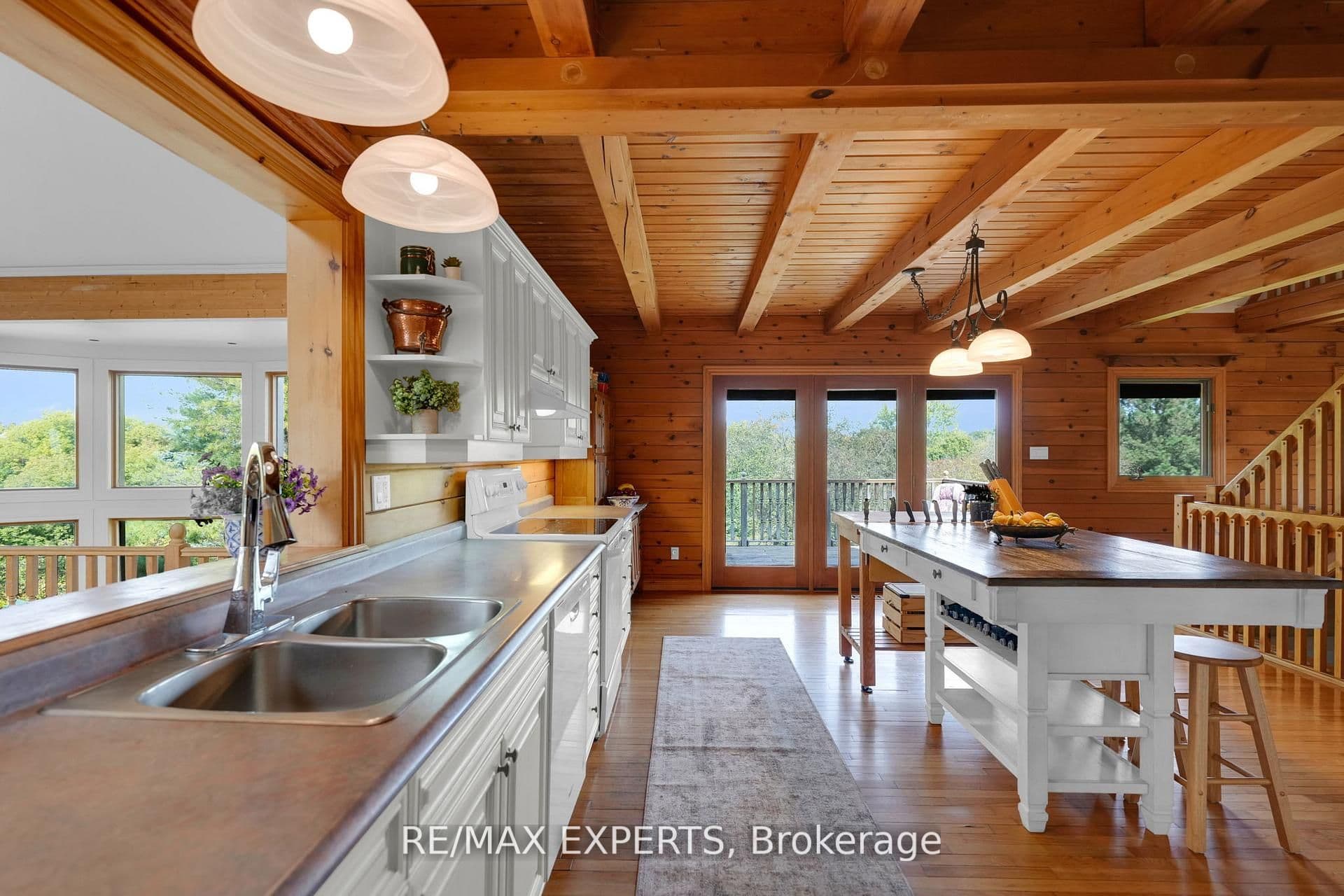 15481 Mount Wolfe Road photo 1