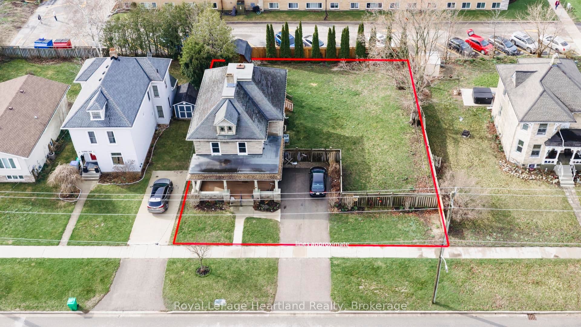 14 Elgin Avenue photo 1