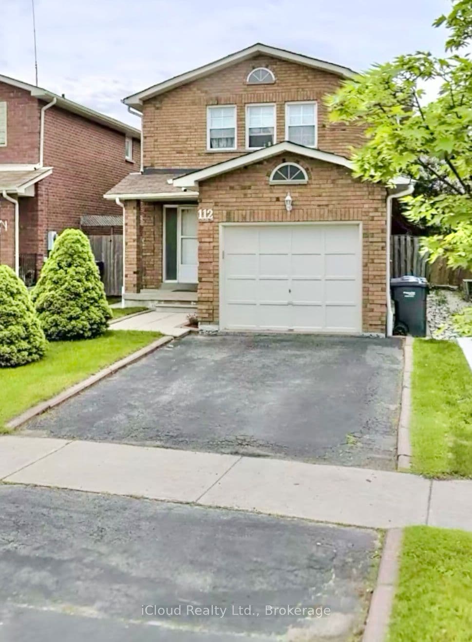 112 Dumfries Avenue photo 1