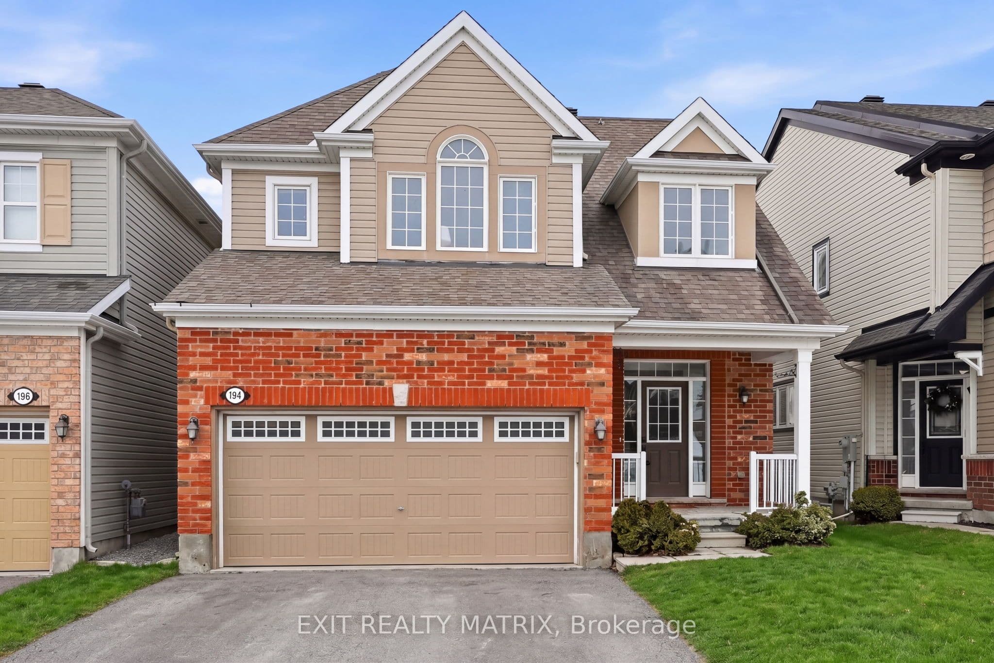 194 Flowing Creek Circle photo 1