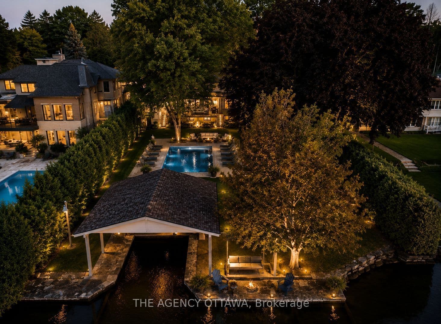 3651 Revelstoke Drive photo 1