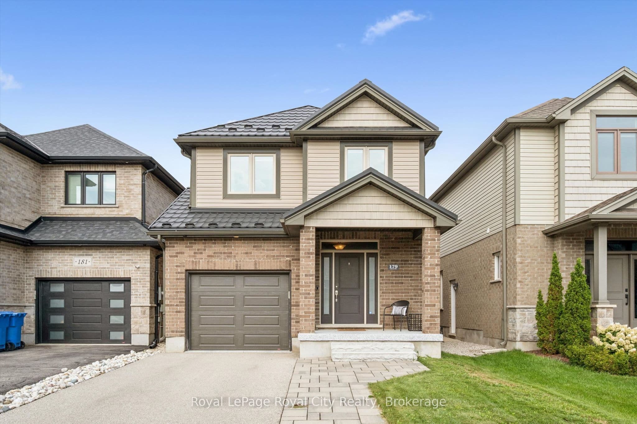 179 Dallan Drive photo 1