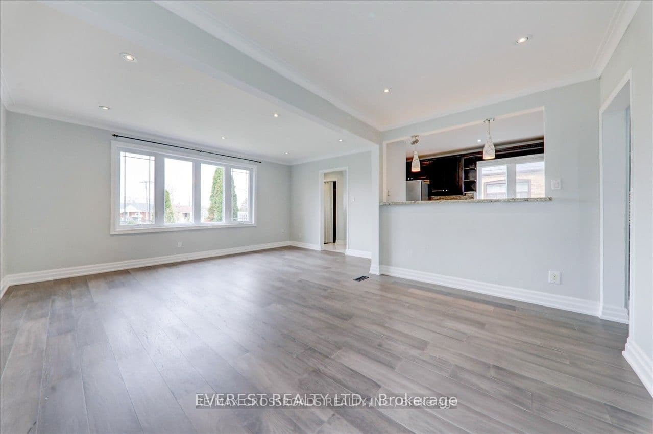 130 Portsdown Road photo 1