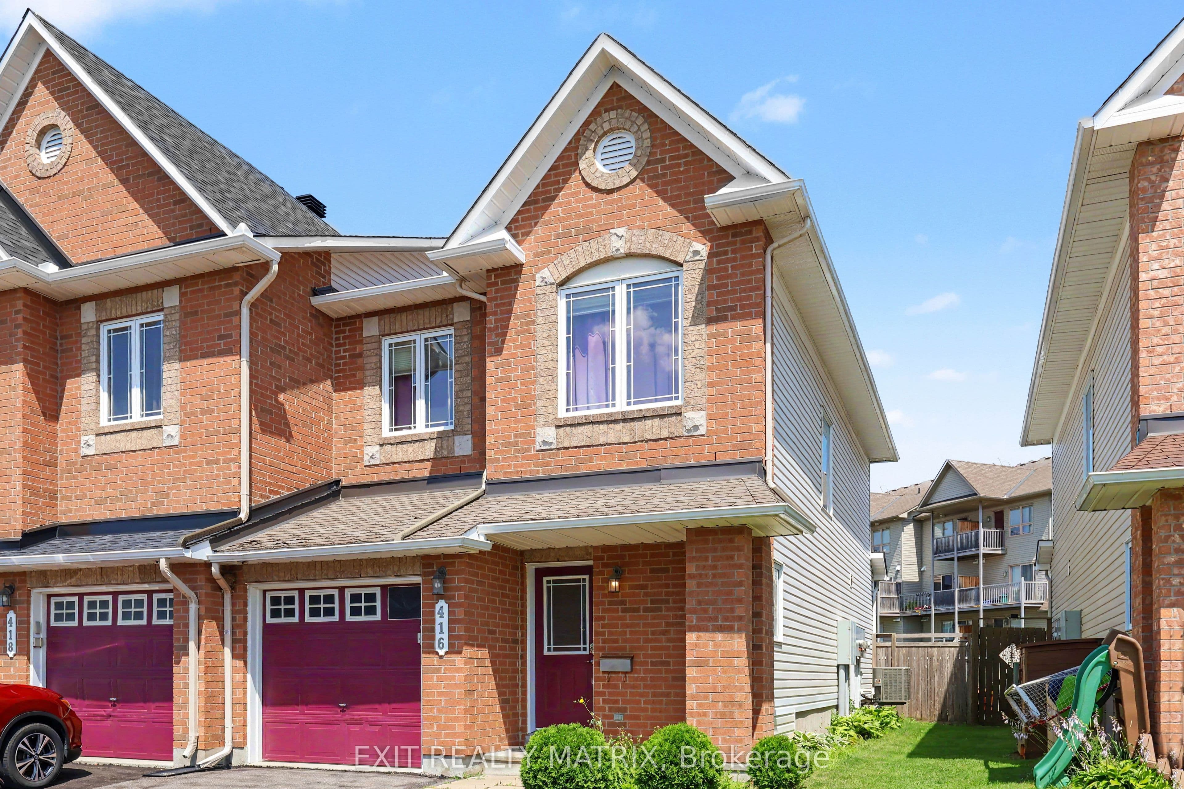 416 goldenbrook Way photo 1