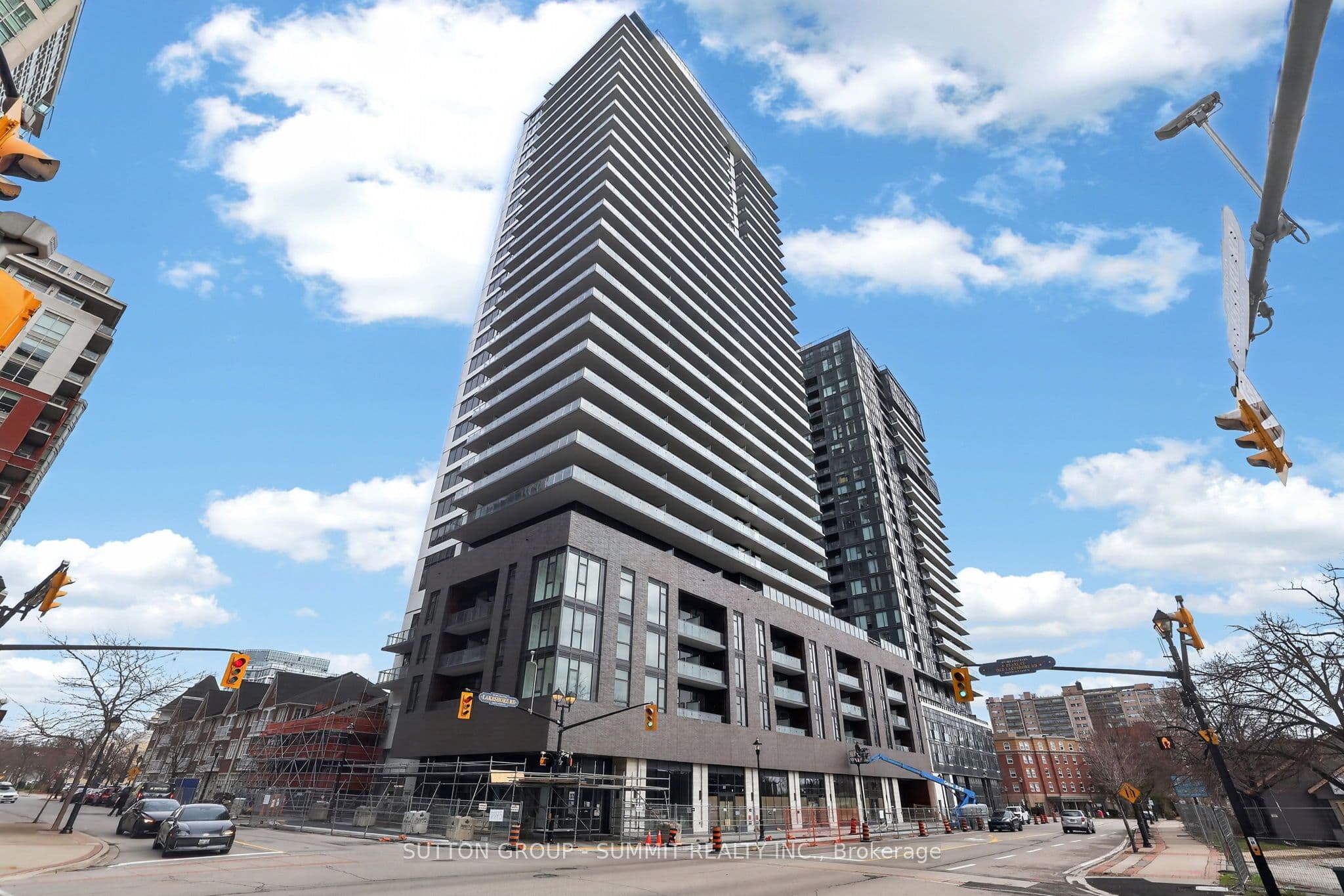 Unit 2401 2075 Lakeshore Road photo 1