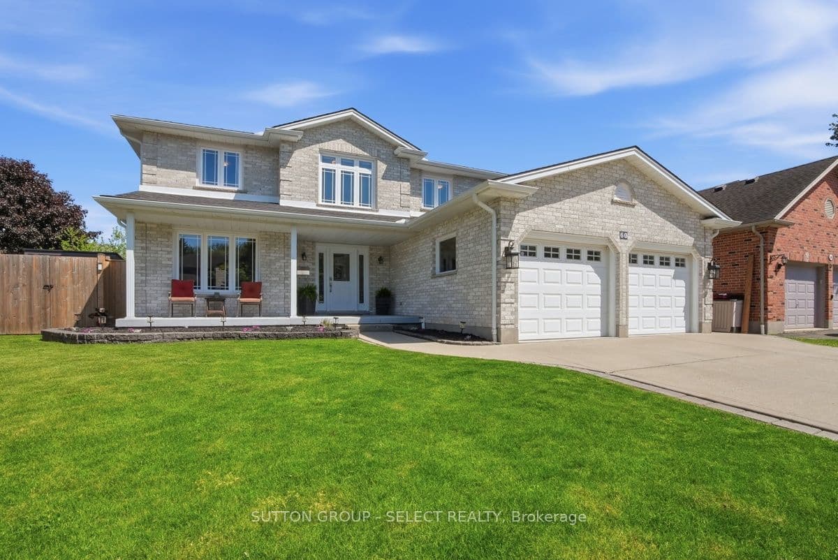 60 Edgevalley Road photo 1