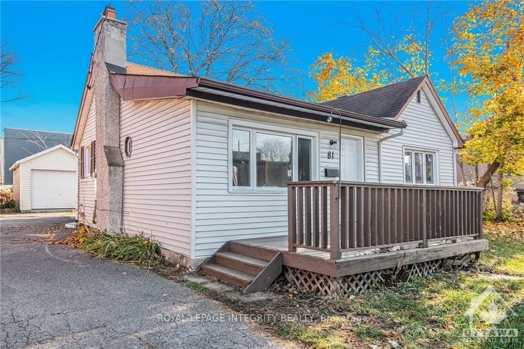 81 BURLAND Street photo 1