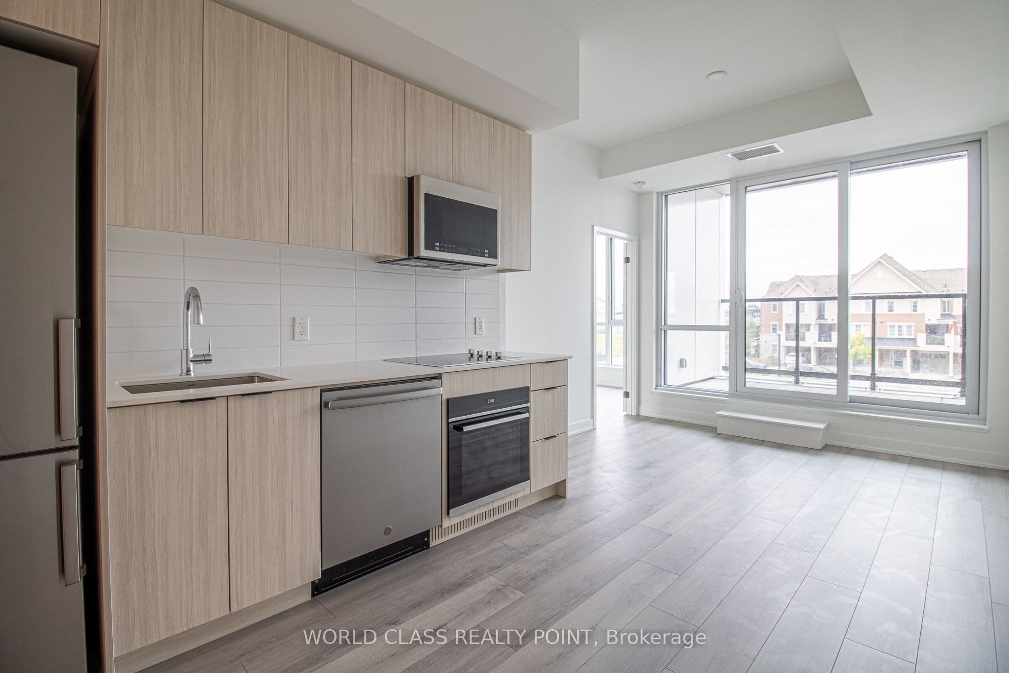 Unit 220 20 Deans Drive photo 1