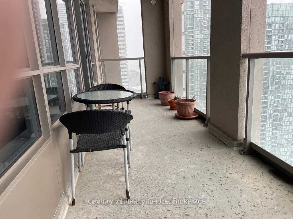 Unit 3103 388 Prince Of Wales Drive photo 1