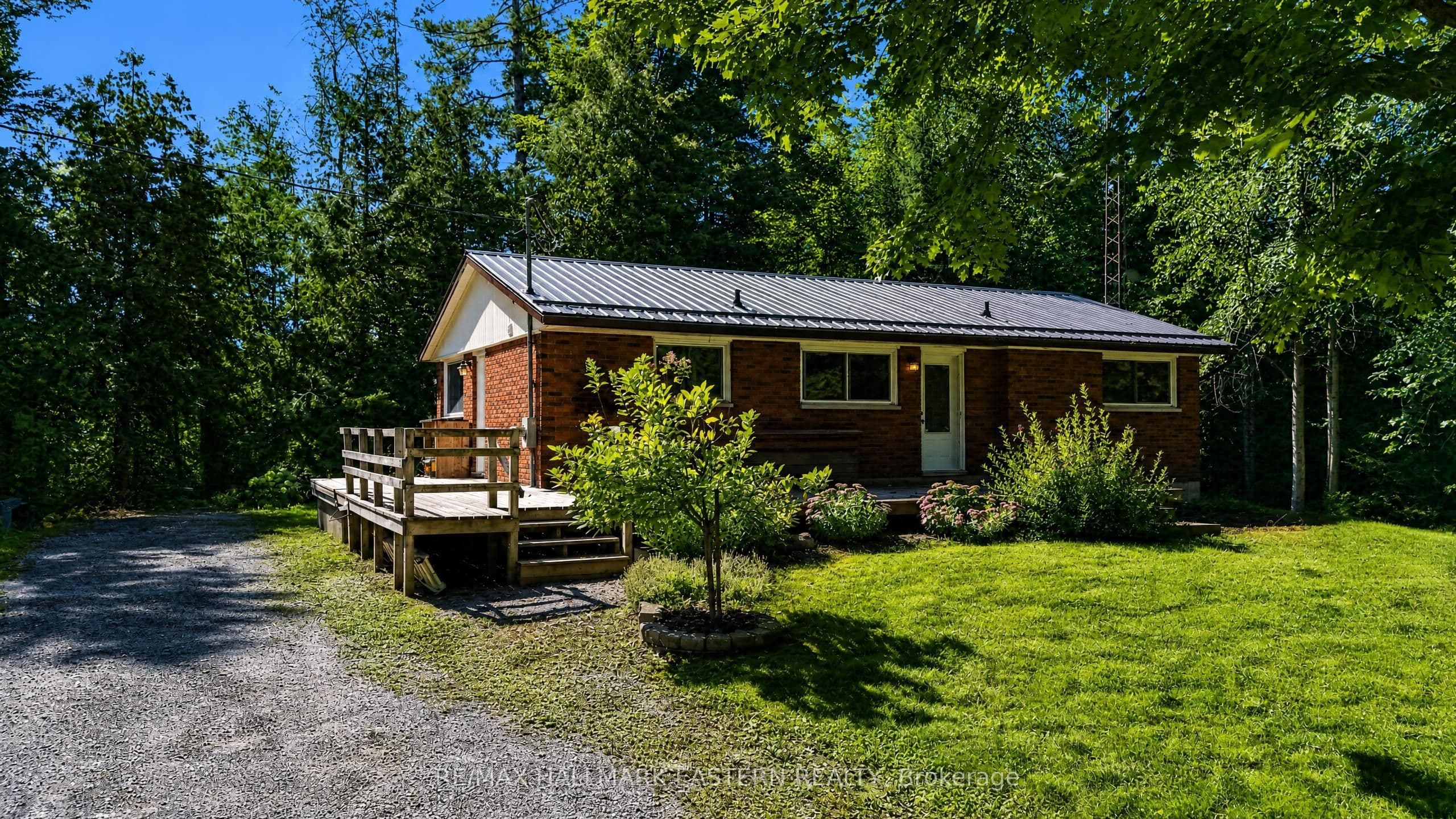 3743 Dummer Asphodel Road photo 1