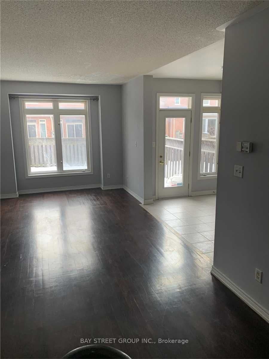 65 Venture Avenue photo 1
