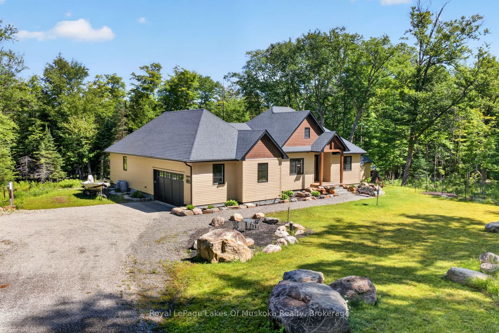 1129 North Portage Road photo 1