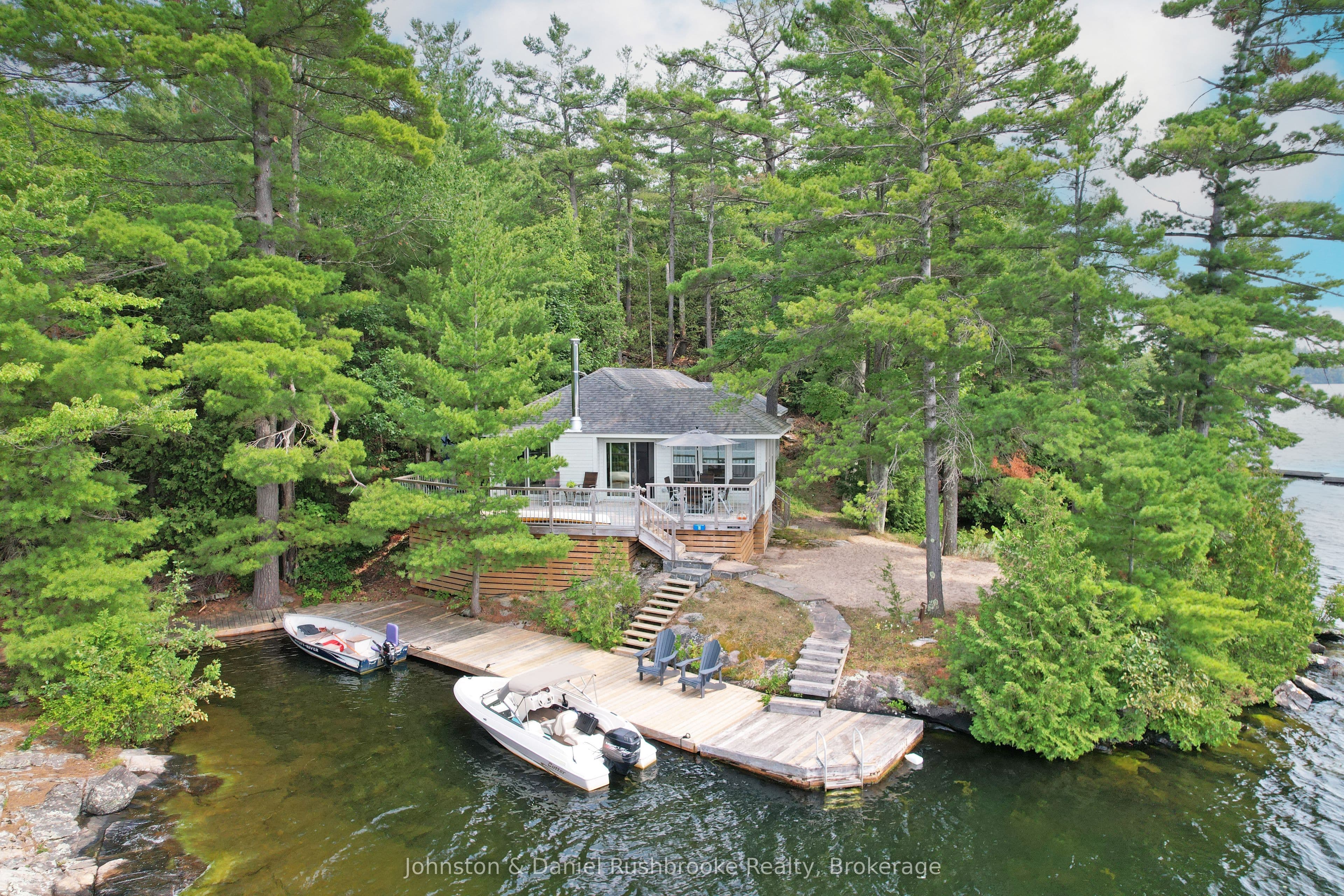 18 Island 340 (Marie Island) N/A photo 1